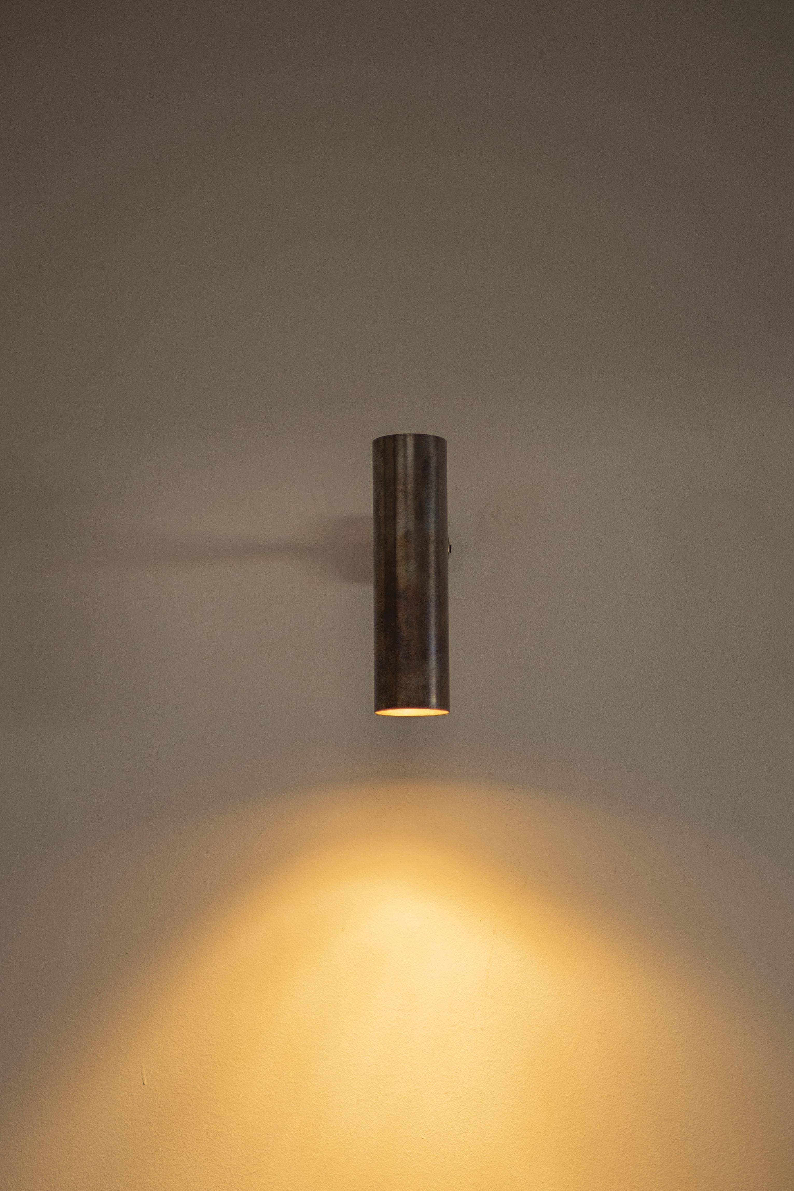 Brushed Natural Brass Contemporary-Modern Wall Cylinder Light Handcrafted in Italy For Sale