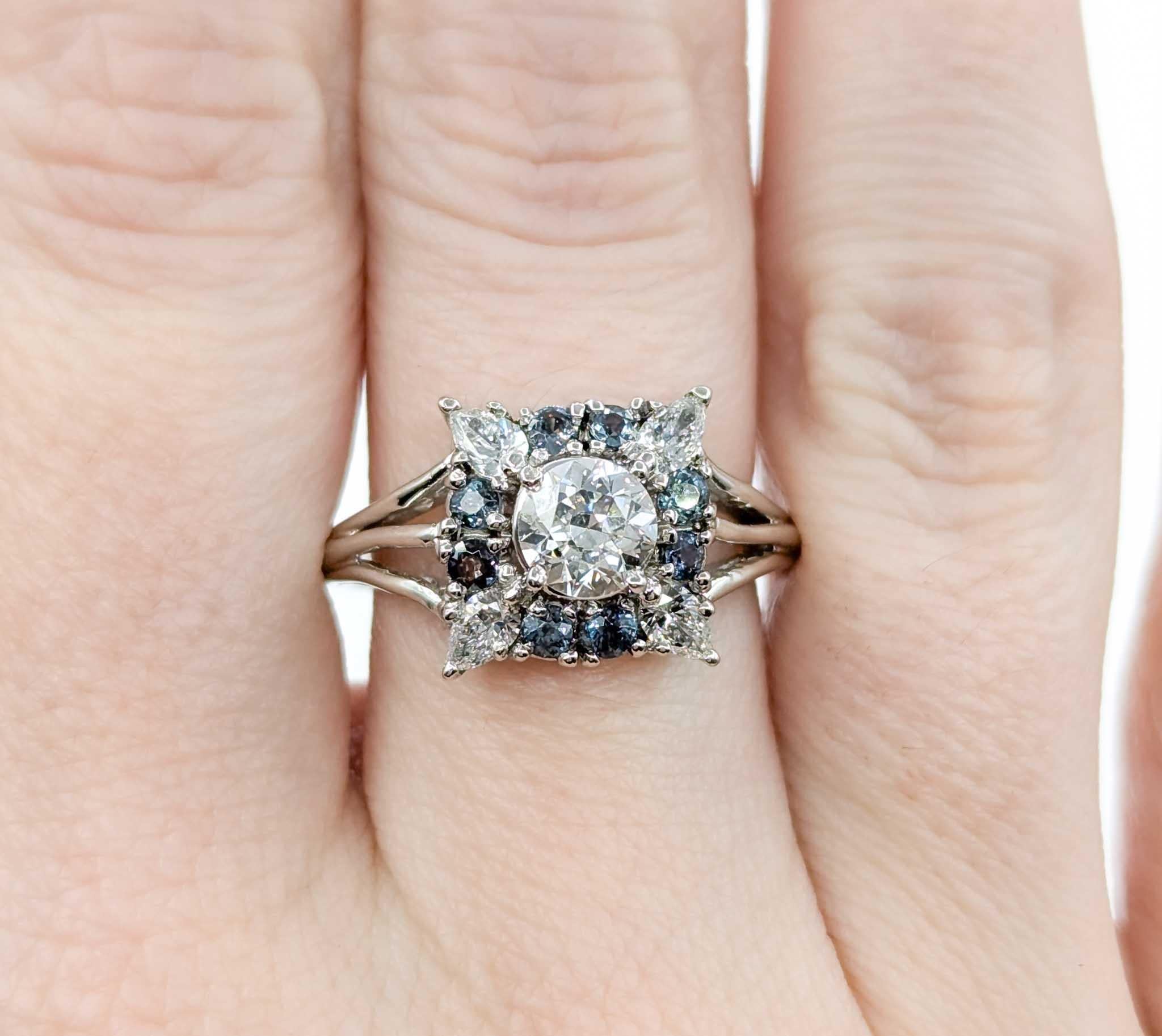 Ring aus Platin mit natürlichem brasilianischem Alexandrit und Diamant im europäischen Schliff im Zustand „Hervorragend“ in Bloomington, MN