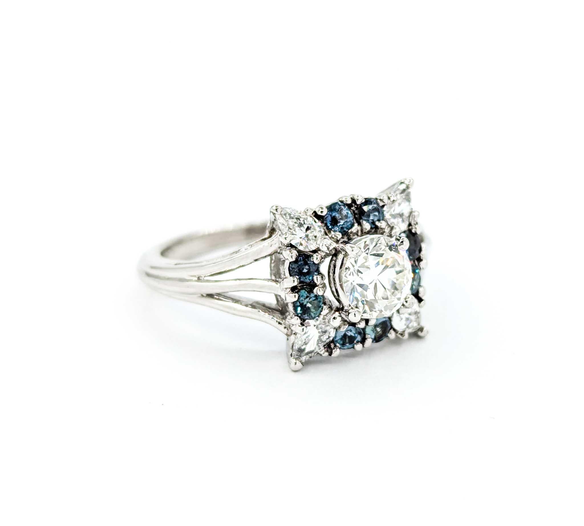Ring aus Platin mit natürlichem brasilianischem Alexandrit und Diamant im europäischen Schliff Damen