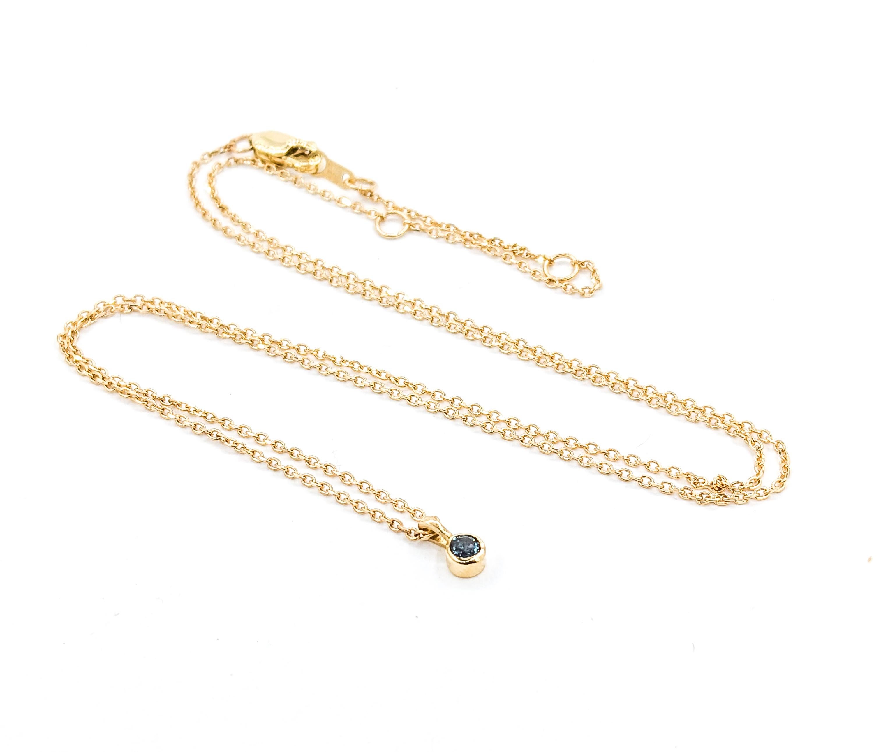 Natürlicher brasilianischer Alexandrit-Anhänger mit Kette aus Gelbgold im Zustand „Neu“ in Bloomington, MN