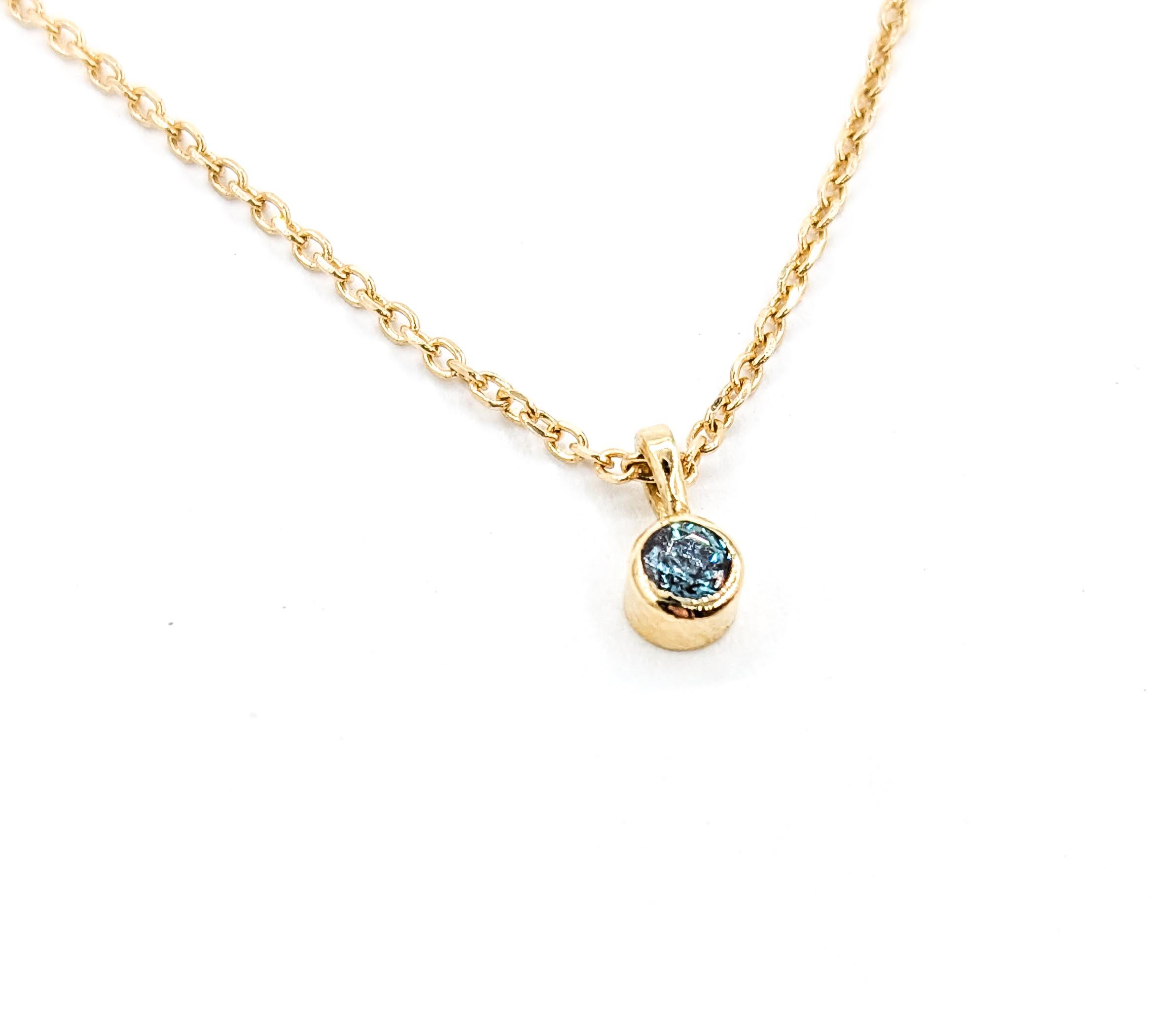 Natürlicher brasilianischer Alexandrit-Anhänger mit Kette aus Gelbgold 2