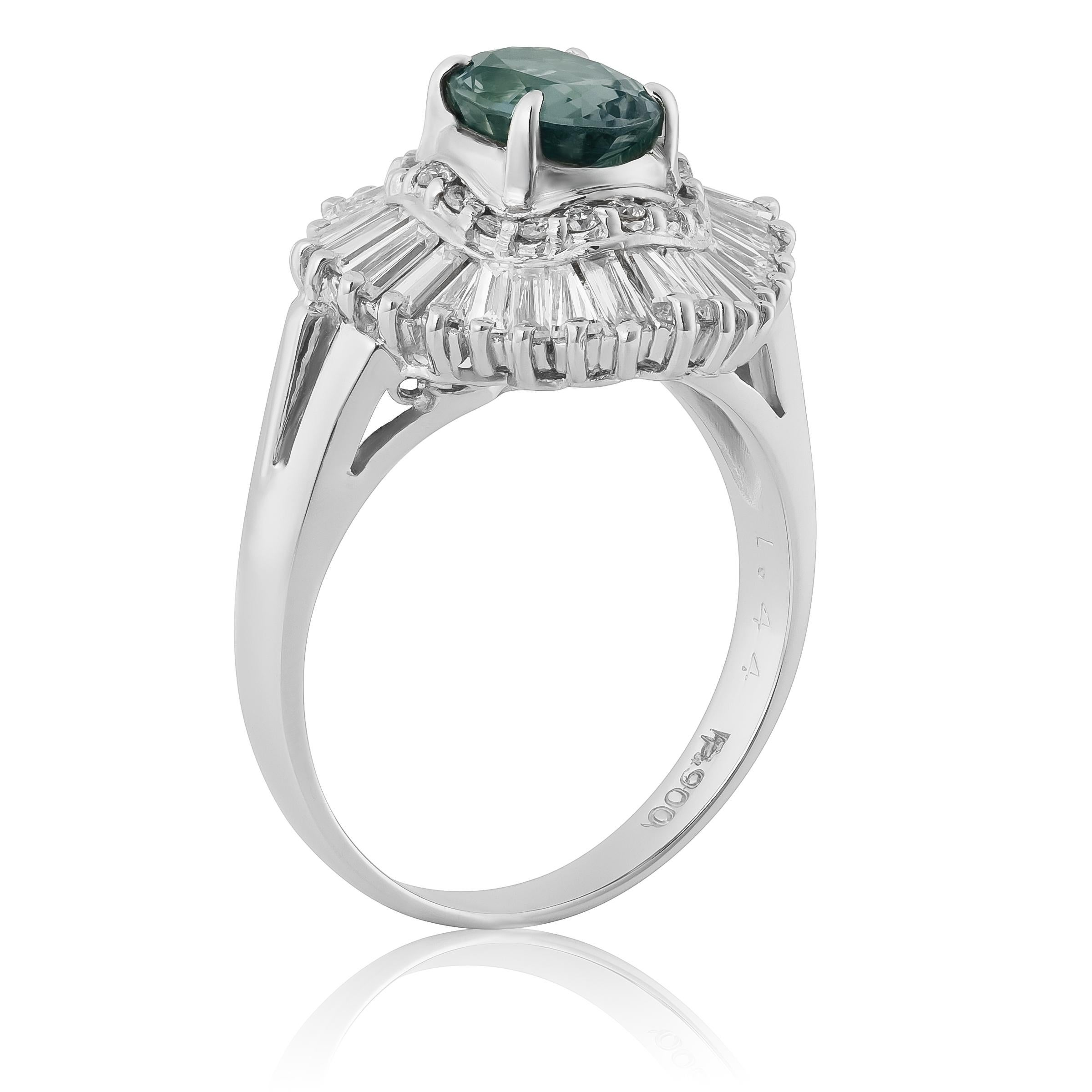 Natural Brazilian Alexandrite Stone 1.44 cts in Platinum Ring w Dia / GIA Report In New Condition For Sale In Los Angeles, CA