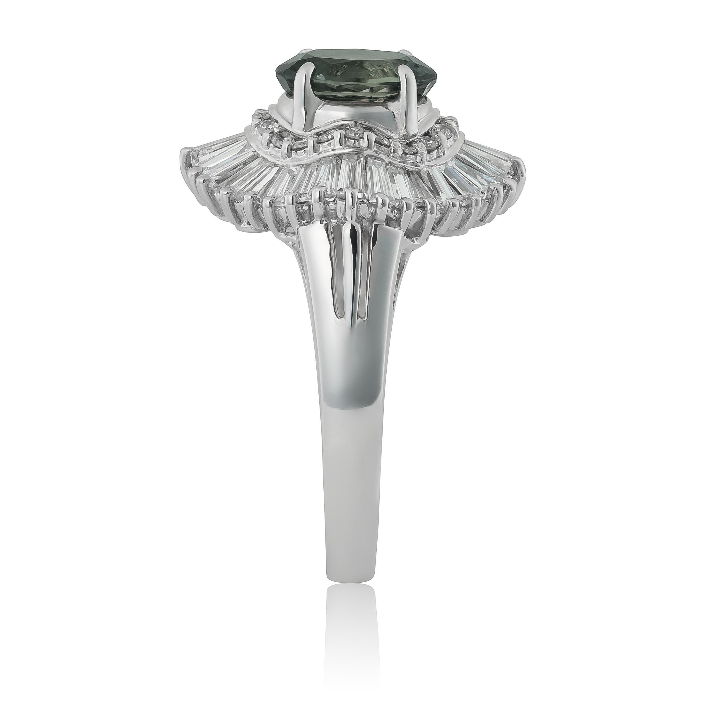 Women's Natural Brazilian Alexandrite Stone 1.44 cts in Platinum Ring w Dia / GIA Report For Sale