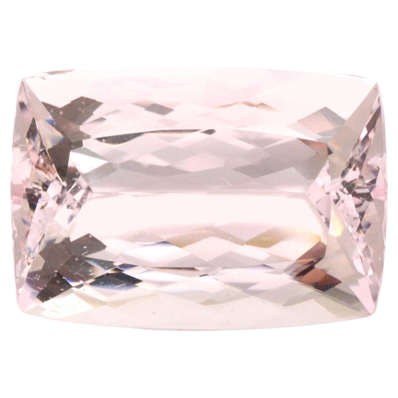 Morganite brésilienne naturelle taille coussin de 47,05 carats