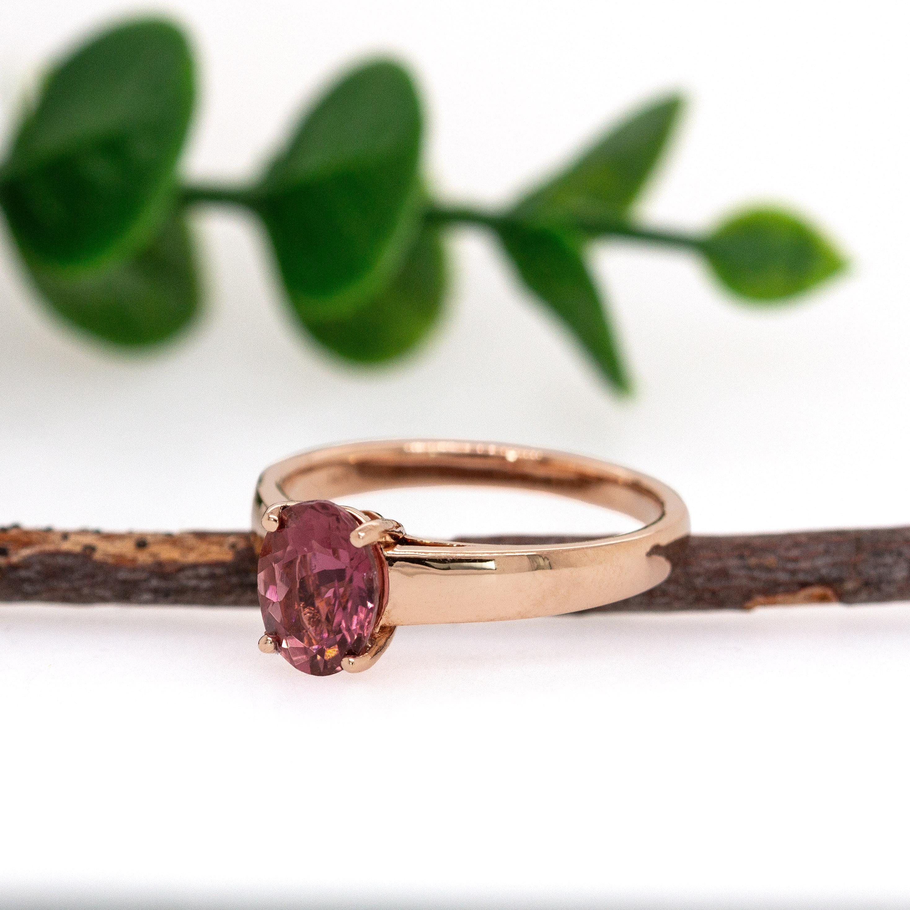 Natürlicher brasilianischer rosa Turmalin  Ring aus 14k massivem Roségold  8x6mm, 1,19cts (Ovalschliff) im Angebot