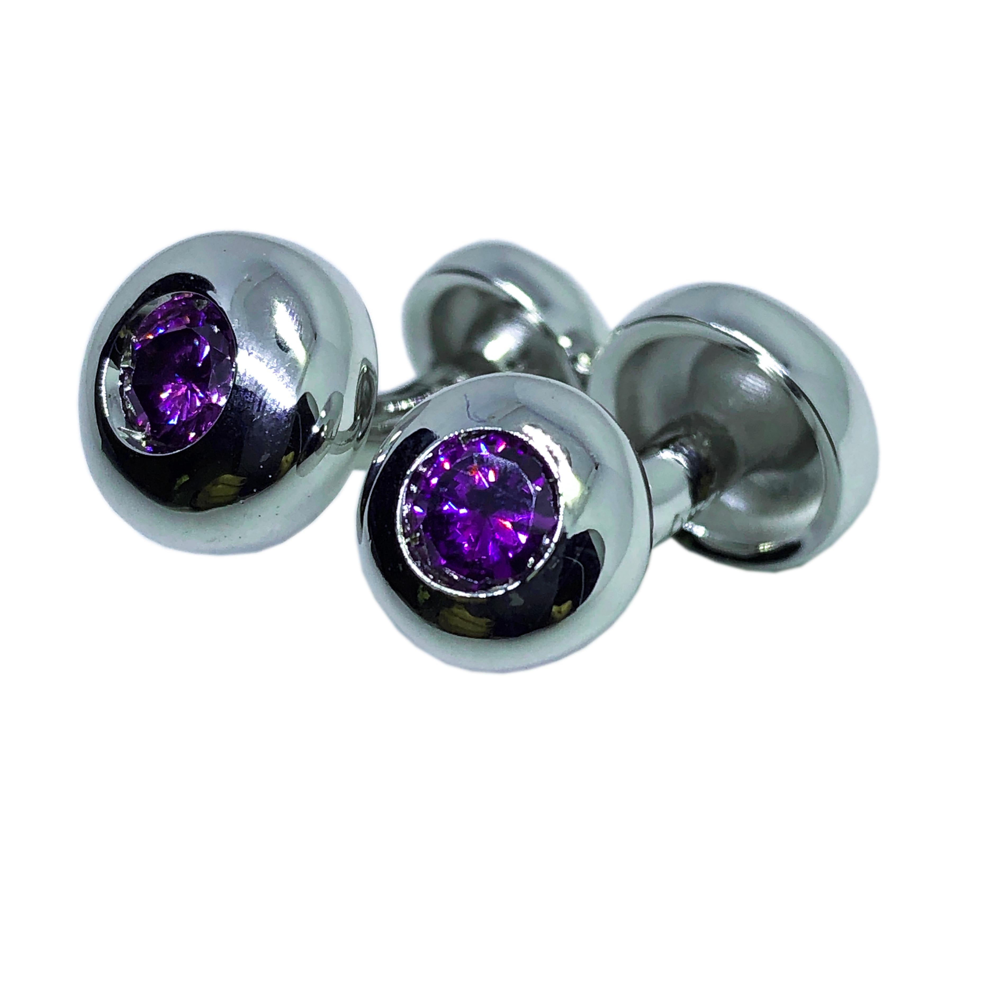 Chic yet Timeless Natural 2.90Kt Brilliant Cut Amethyst Solid Sterling Silver Cufflinks.
In our Smart Black Box and Pouch.