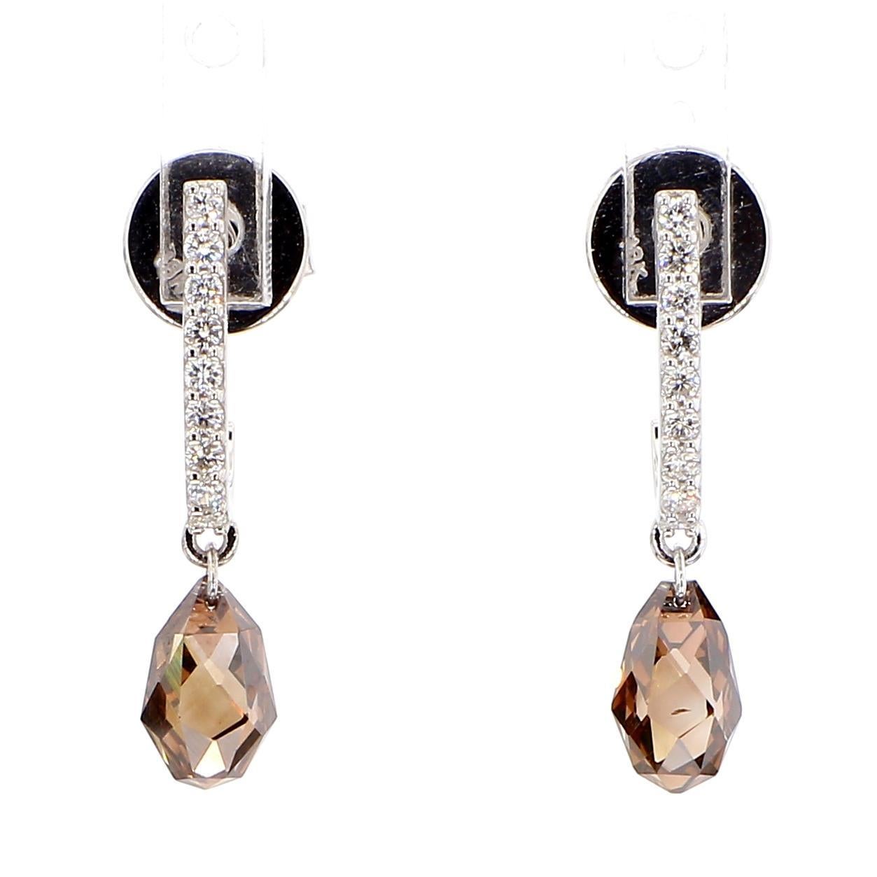 Contemporain Boucles d'oreilles pendantes en or avec briolette en diamant naturel Brown de 2,39 carats TW en vente