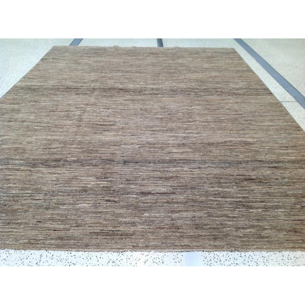Natural Brown Striated Rug In Good Condition For Sale In Los Angeles, CA