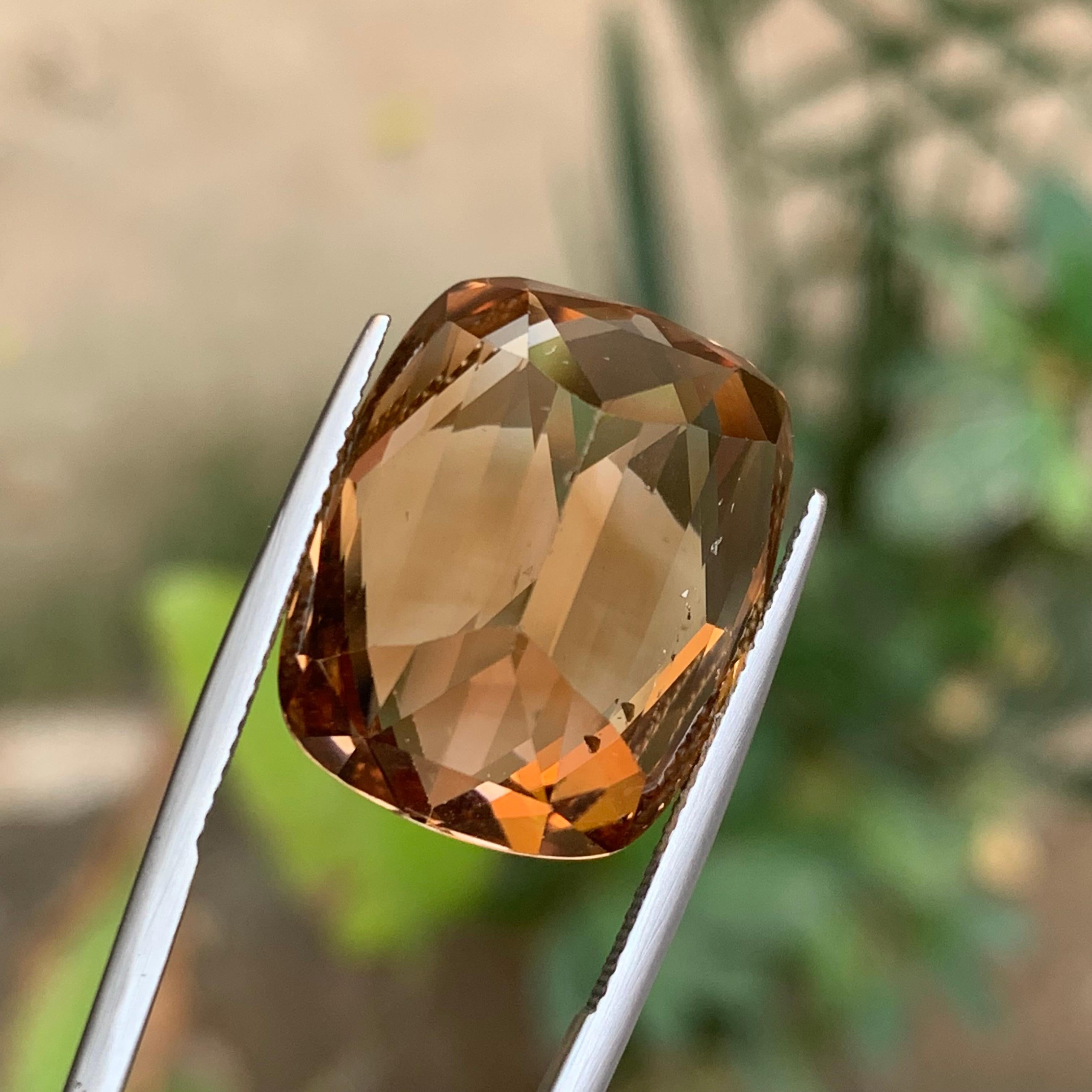 Topacio marrón natural 39.95 qt gema suelta talla cojín - gran piedra de colección en venta 2