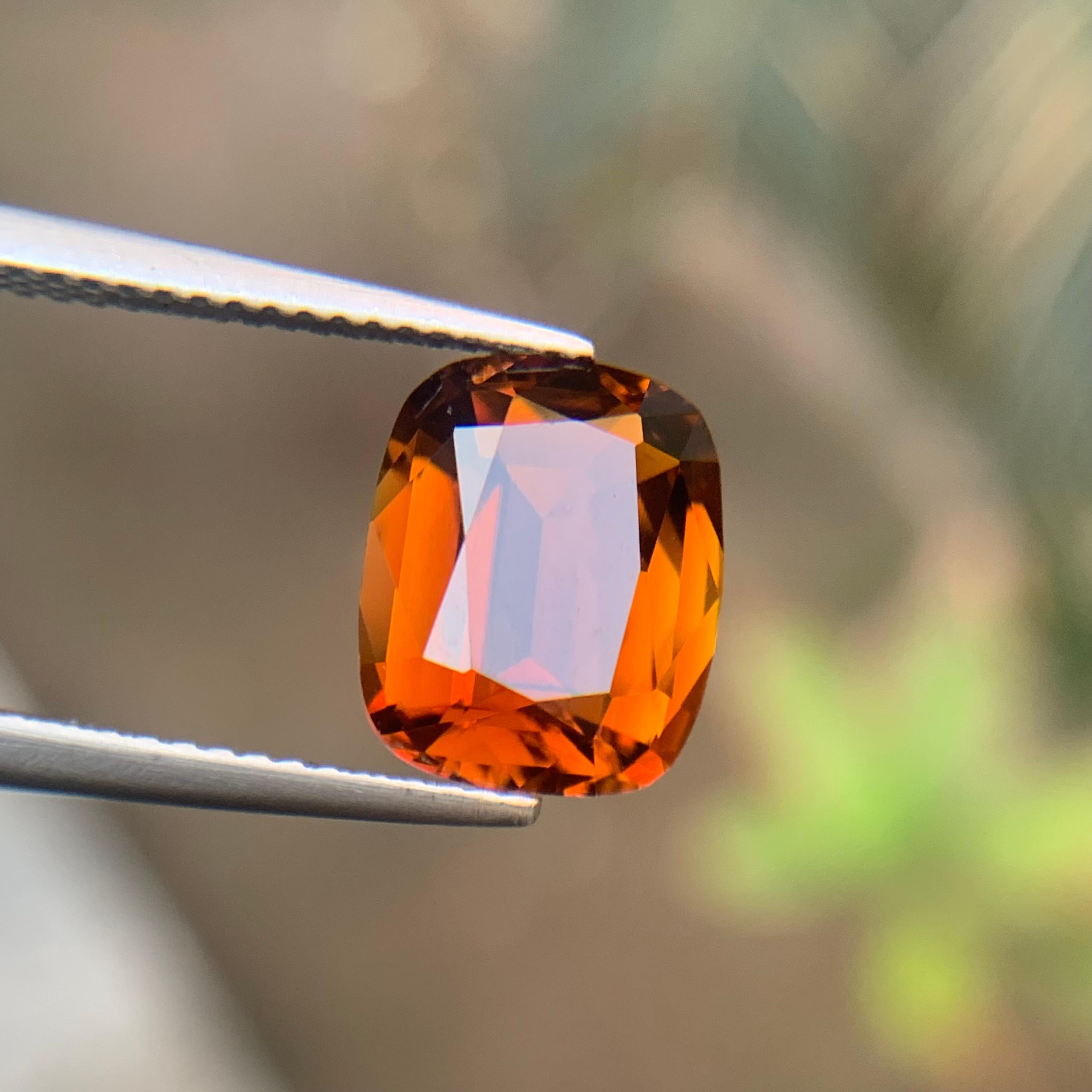 Turmalina marrón natural de 3,91 quilates talla cojín Piedra suelta para joyería Anillo Contemporáneo en venta