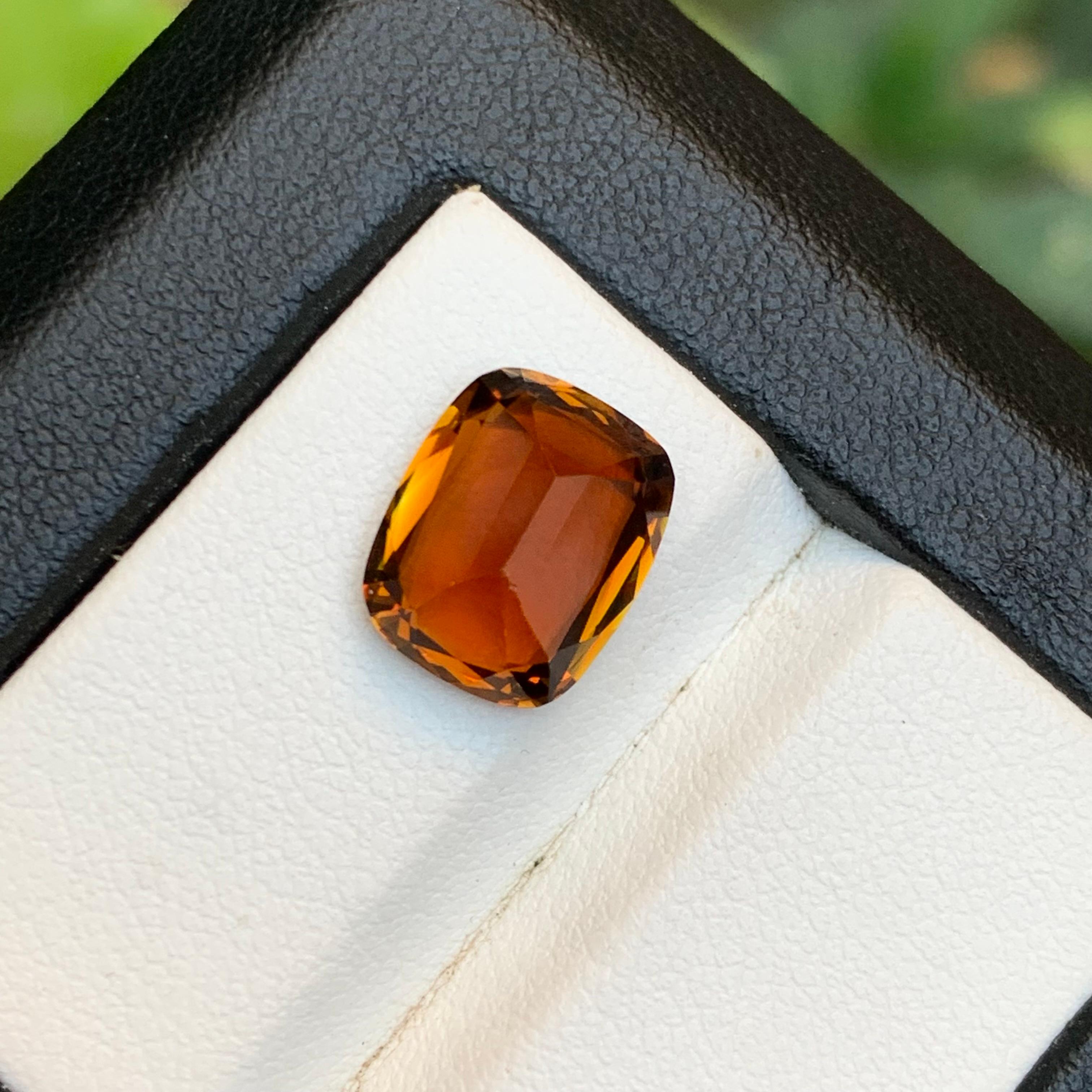 Turmalina marrón natural de 3,91 quilates talla cojín Piedra suelta para joyería Anillo en Nuevo estado para la venta en Peshawar, PK