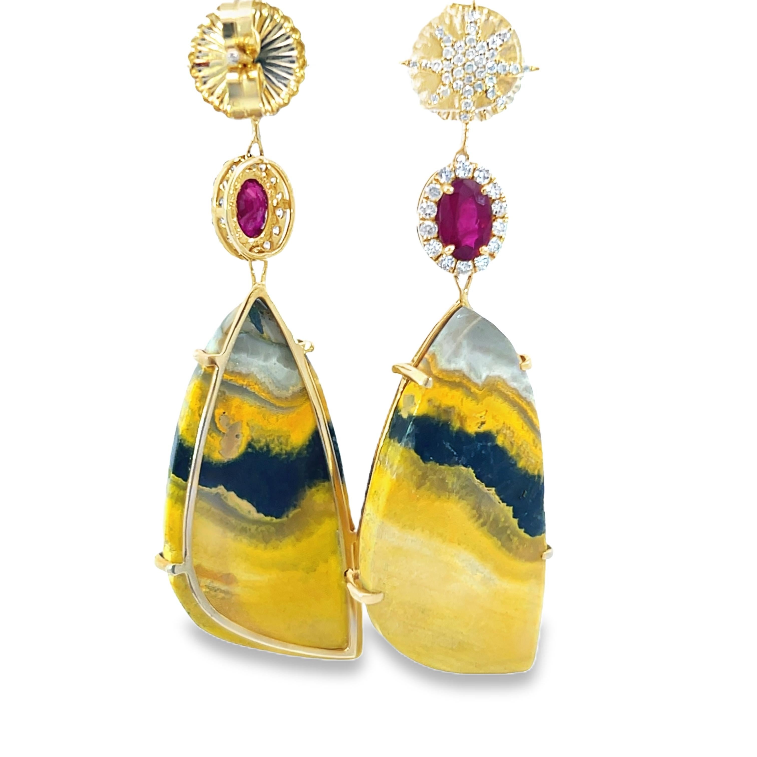 Orecchini pendenti con diaspro, rubino e diamante Nature Bumblebee in vendita 3