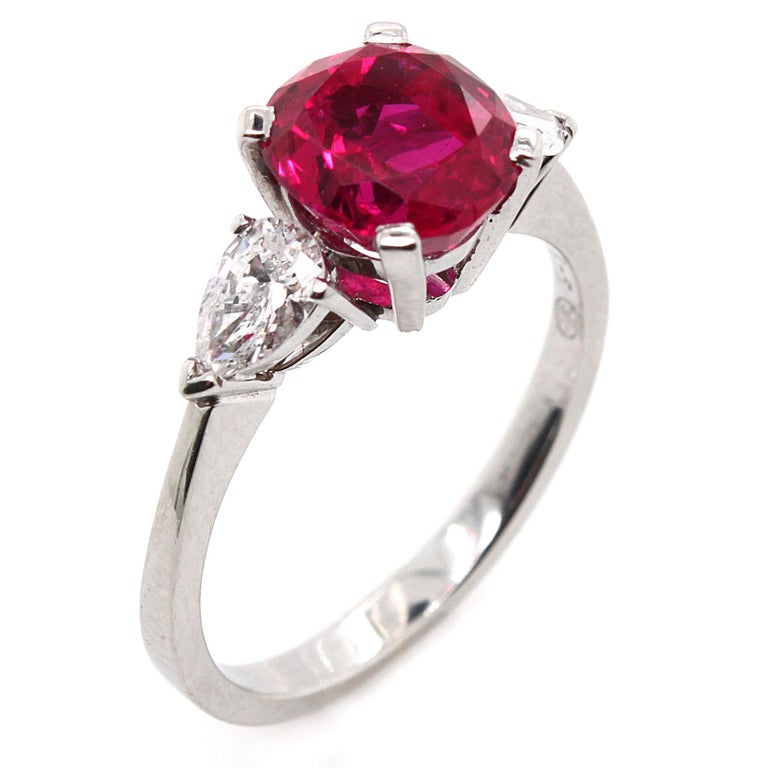 Natural Burma No Heat Ruby Ring, by Gübelin, SSEF Certified For Sale at ...
