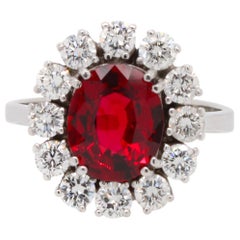 Natural Burma Red Spinel and Diamond Girda Ring