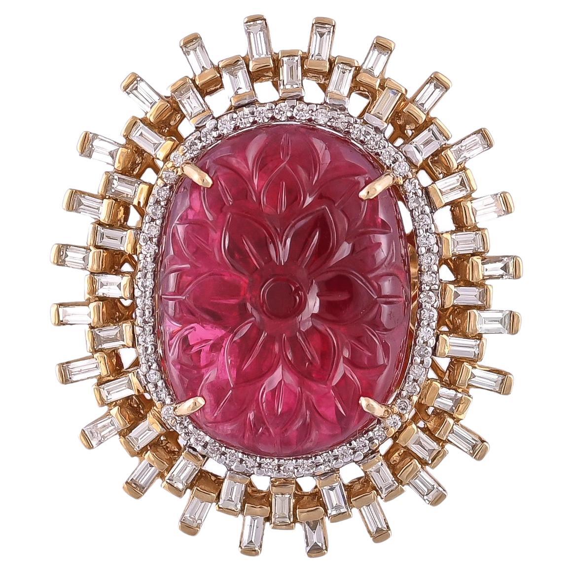 Natürlicher burmesischer Spinell-Ring aus 18 Karat Gold mit Diamanten