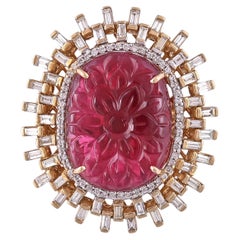 Natural Burma Spinel Ring Set in 18 Karat Gold with Diamonds