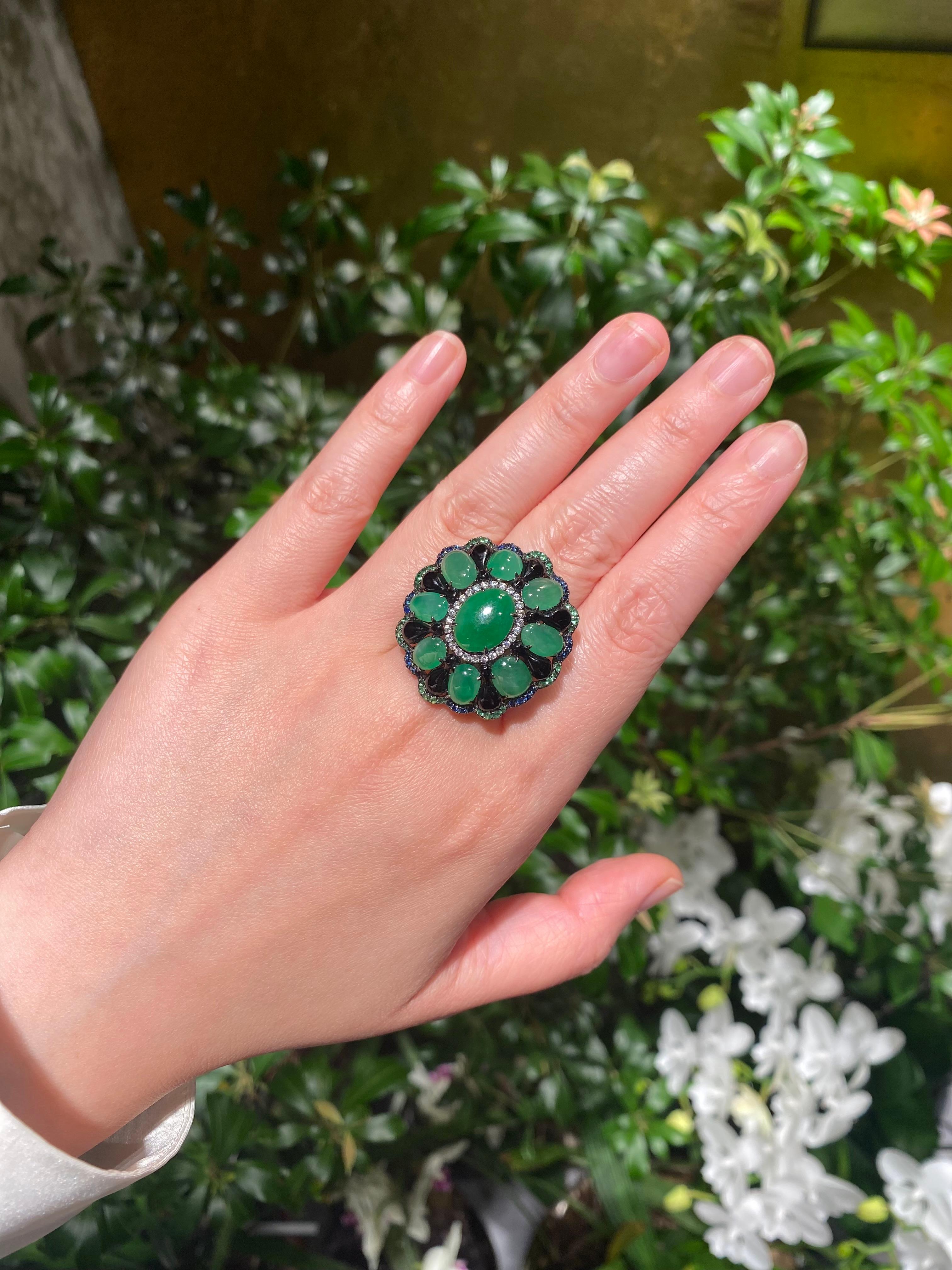 Natural Burmese Jadeite Jade, Gem-Set, Onyx & Diamond Ring, 18K Gold, Austy Lee In New Condition For Sale In Hong Kong, HK