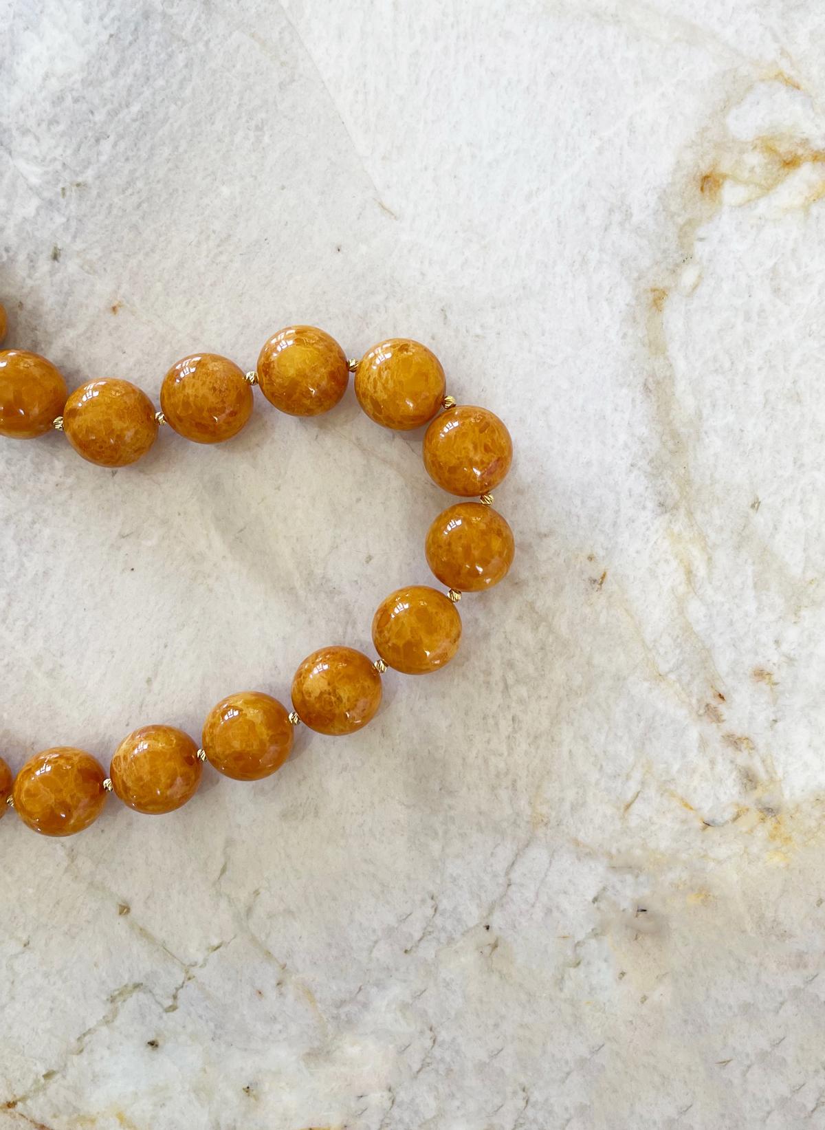 Natural Butterscotch Baltic Amber 16mm Round Beaded Necklace For Sale 1