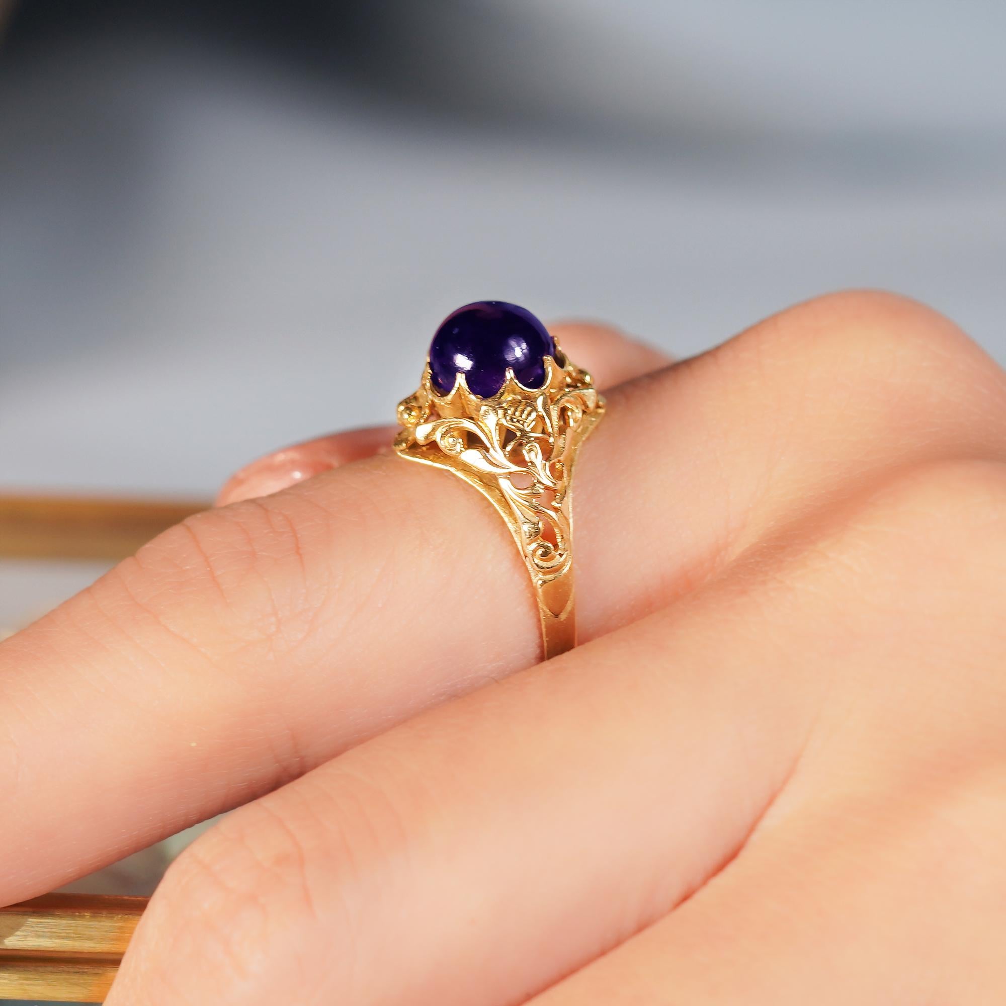 For Sale:  Natural Cabochon Amethyst Vintage Style Filigree Ring in Solid 9K Yellow Gold 10