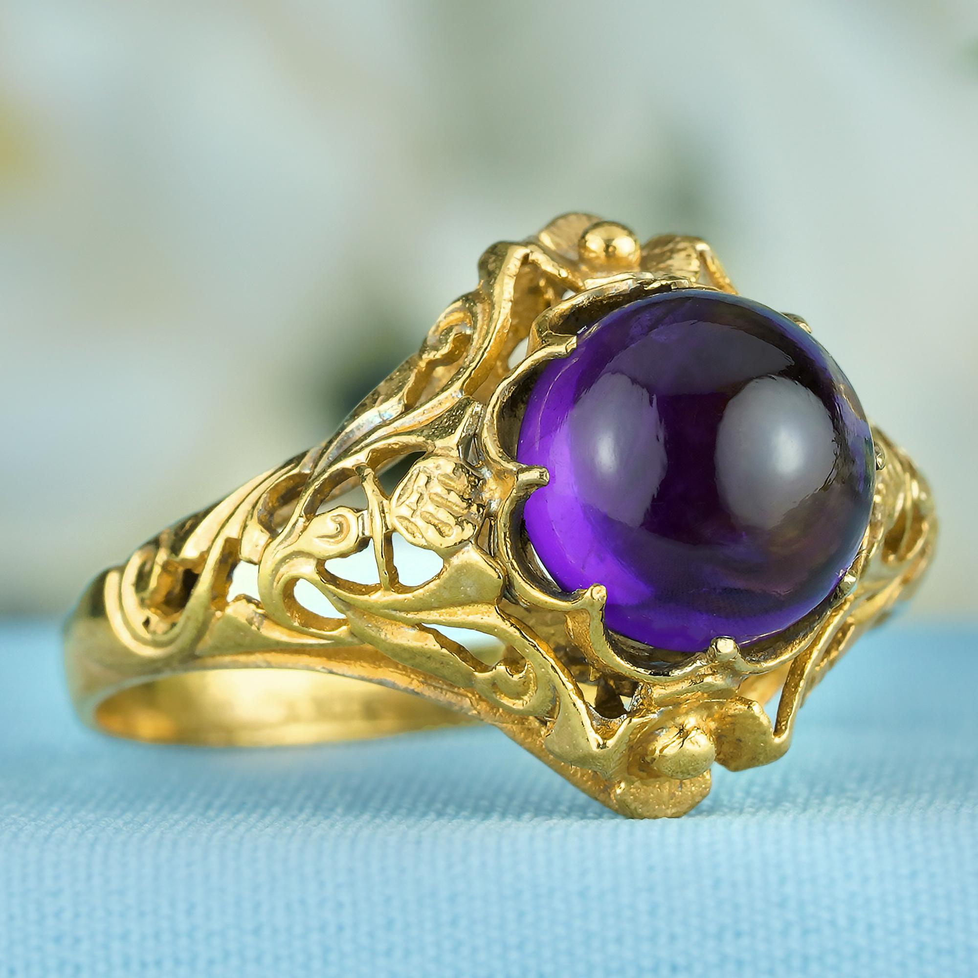 For Sale:  Natural Cabochon Amethyst Vintage Style Filigree Ring in Solid 9K Yellow Gold 2