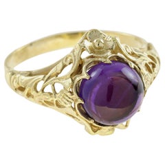 Filigraner Ring aus massivem 9 Karat Gelbgold mit natürlichem Cabochon und Amethyst im Vintage-Stil