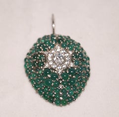 Natural cabochon emerald american diamond oval pendant