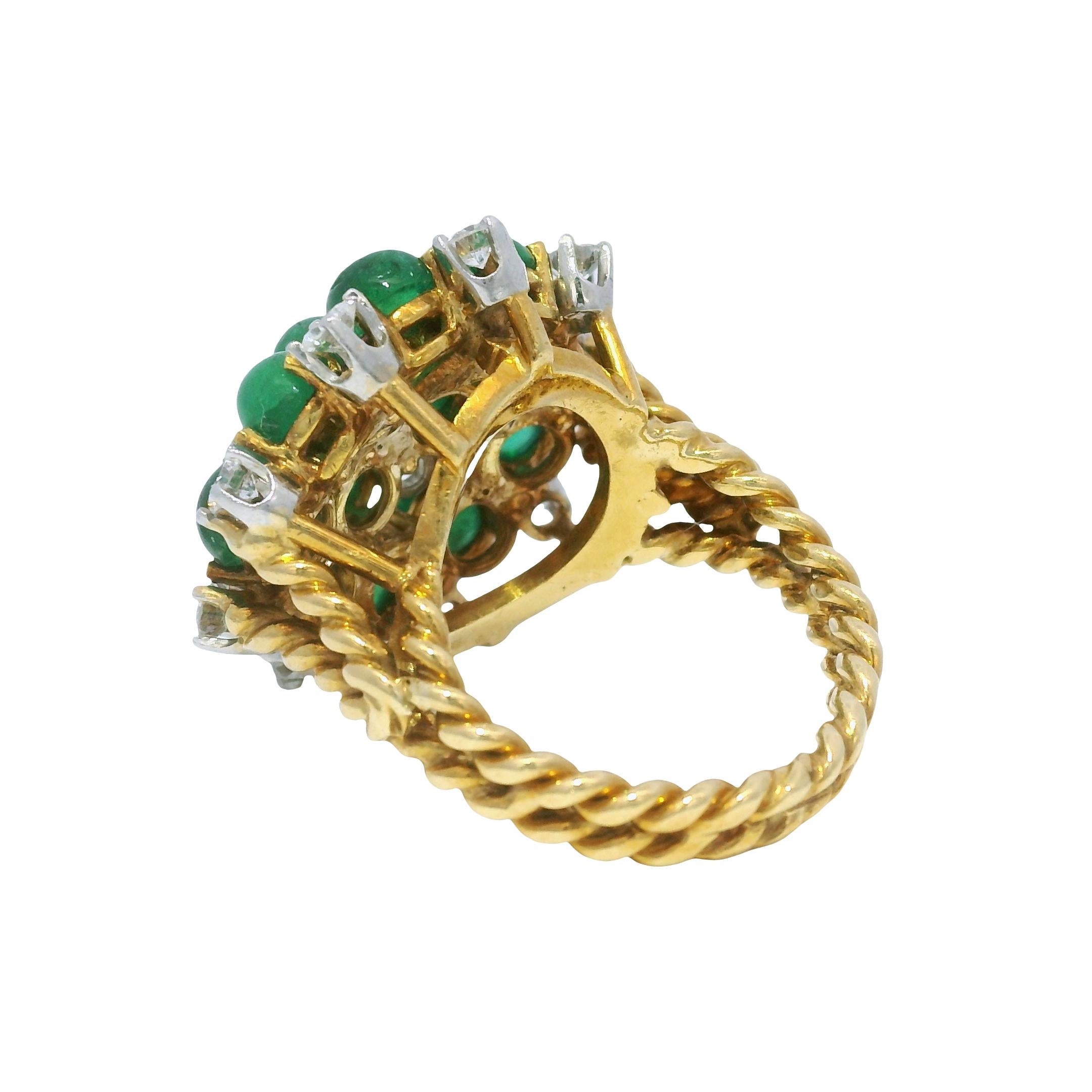 Natürlicher Cabochon Smaragd & Diamant 18-Karat Kabel Ring Vorrätig im Zustand „Hervorragend“ im Angebot in Boca Raton, FL