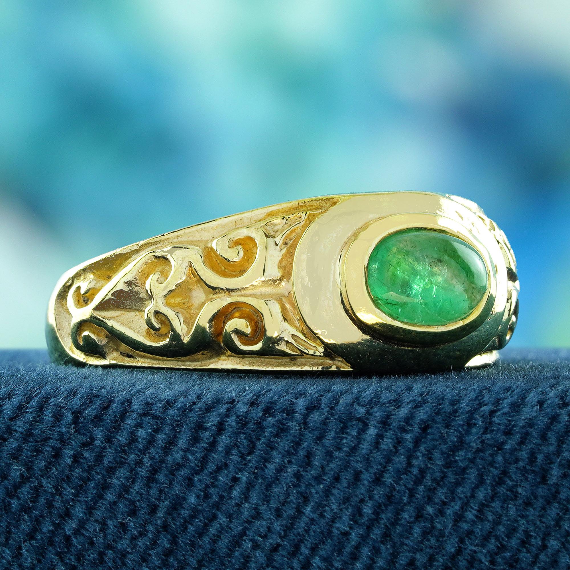 Edwardian Natural Cabochon Emerald Vintage Style Carved Band Ring in Solid 9K Yellow Gold For Sale