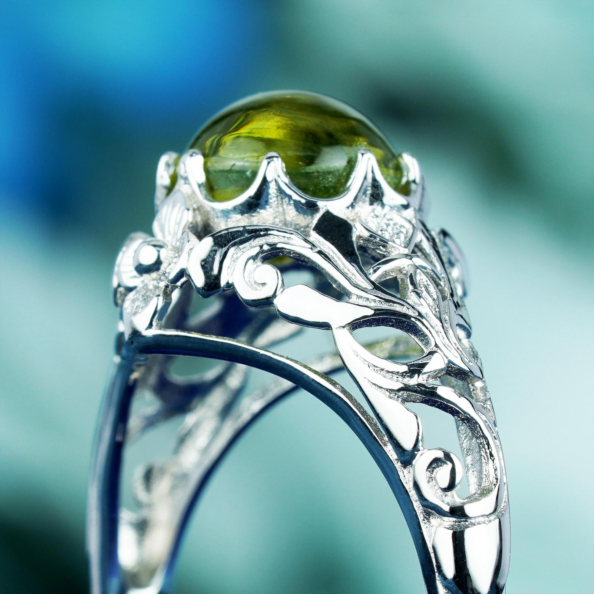 For Sale:  Natural Cabochon Peridot Vintage Style Filigree Ring in Solid 9K White Gold 6