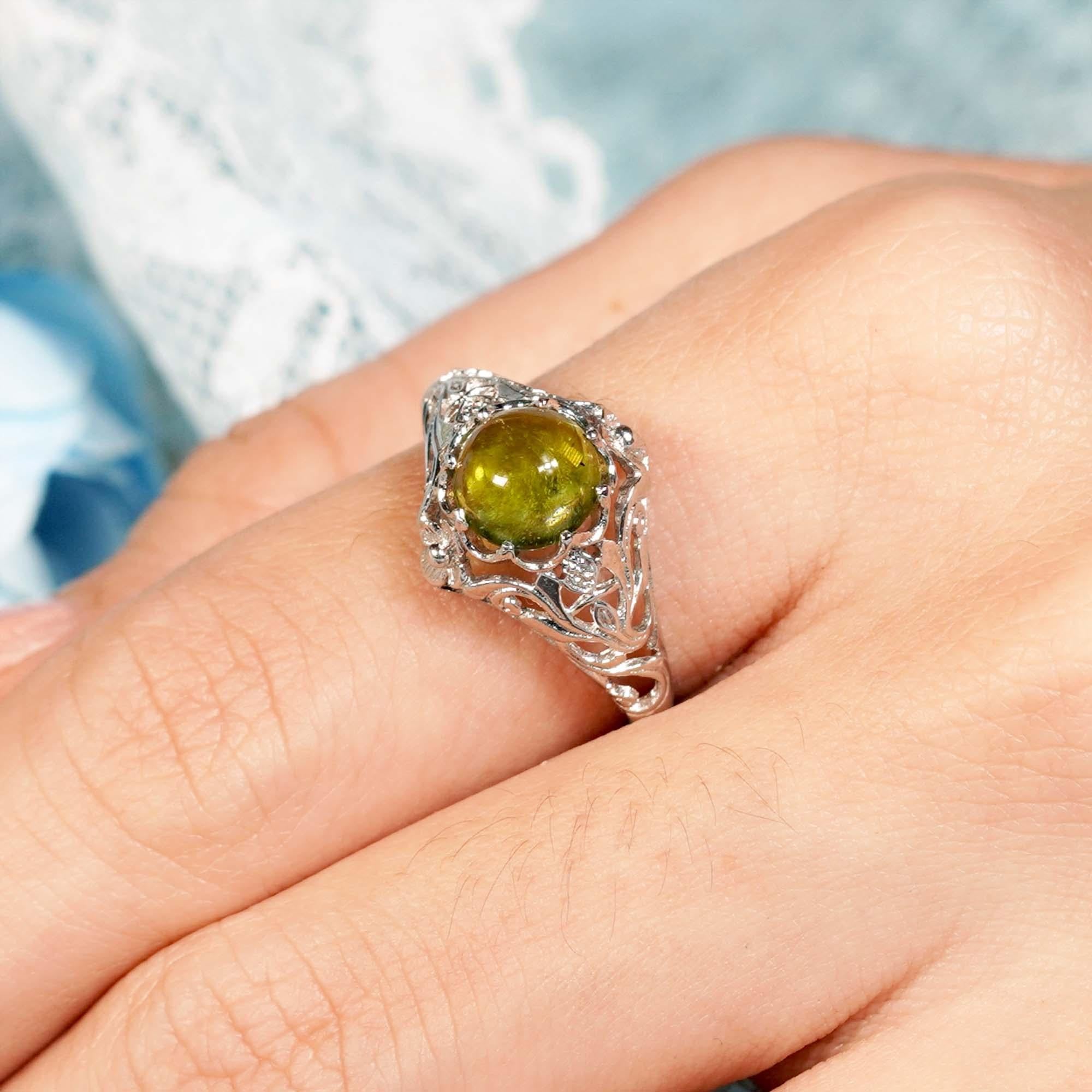 For Sale:  Natural Cabochon Peridot Vintage Style Filigree Ring in Solid 9K White Gold 8