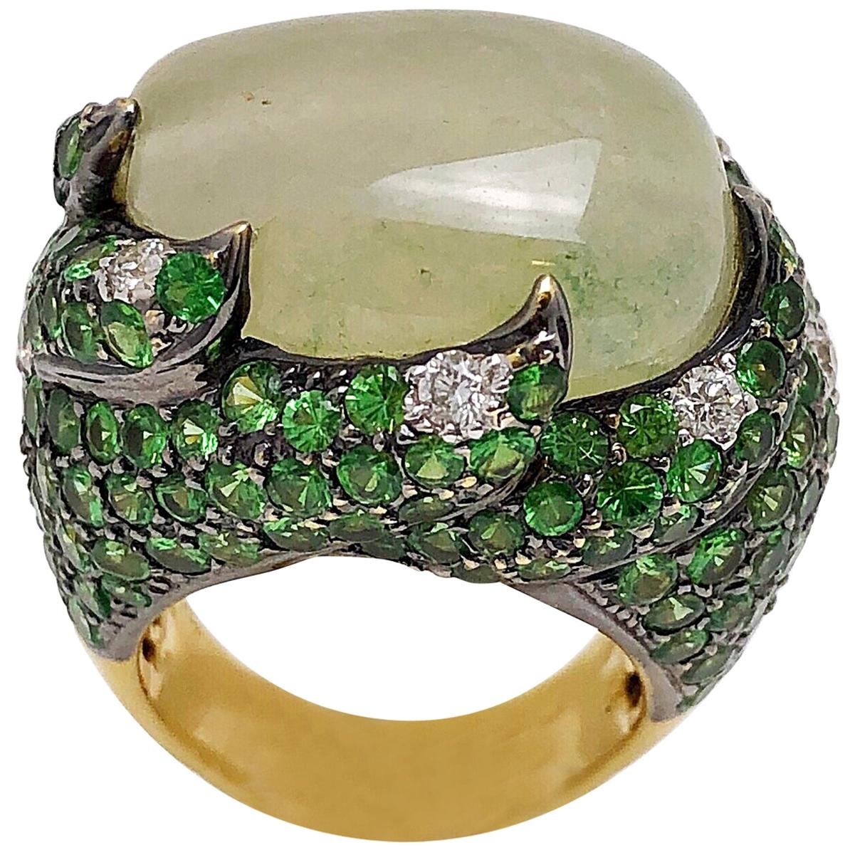 Natural Cabochon Tsavorite Cocktail Ring in 18 Karat Yellow Gold with Diamonds For Sale