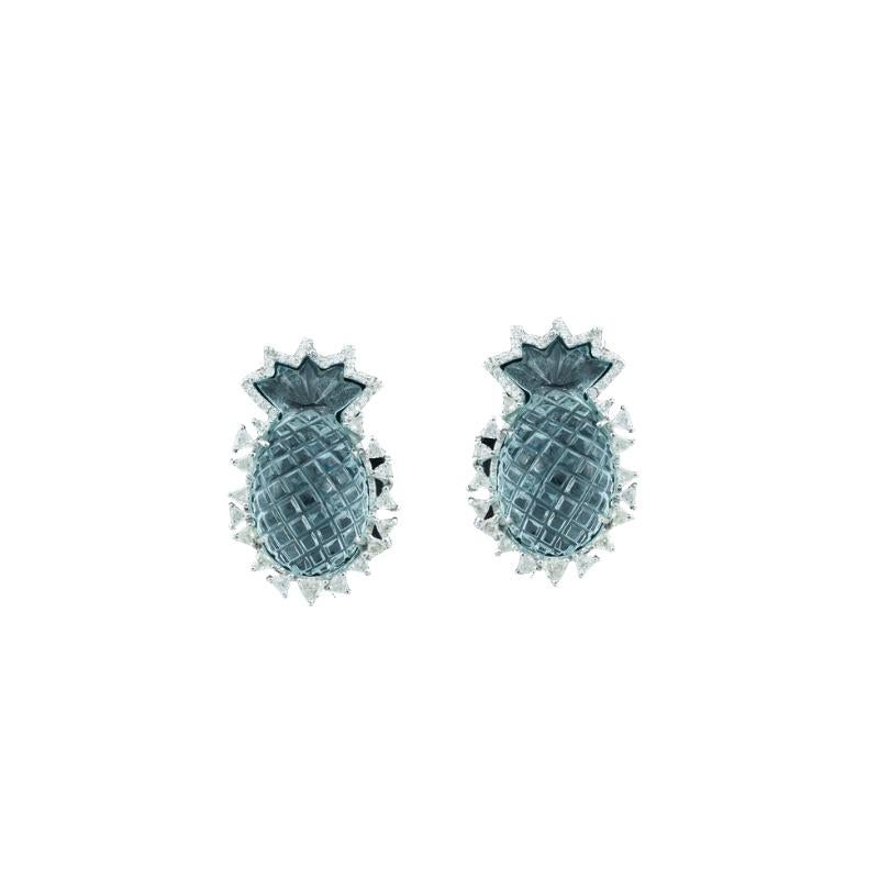 Art Deco Natural Carved Aquamarine and Diamond Earrings Studs Set in 18 Karat White Gold For Sale