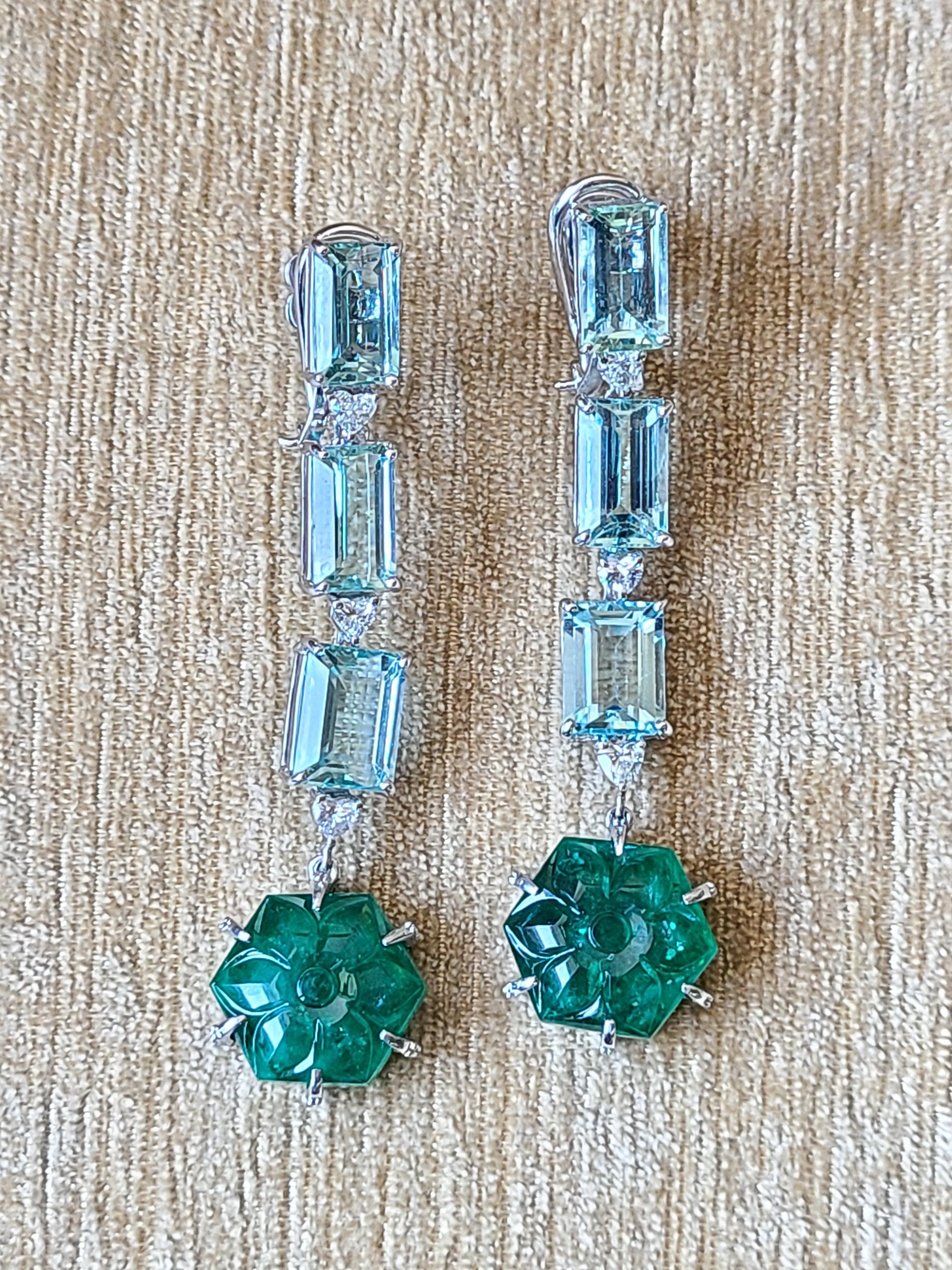 Modern Natural Carved Emerald and Aquamarine Earrings Set in 18 Karat Gold with Diamond