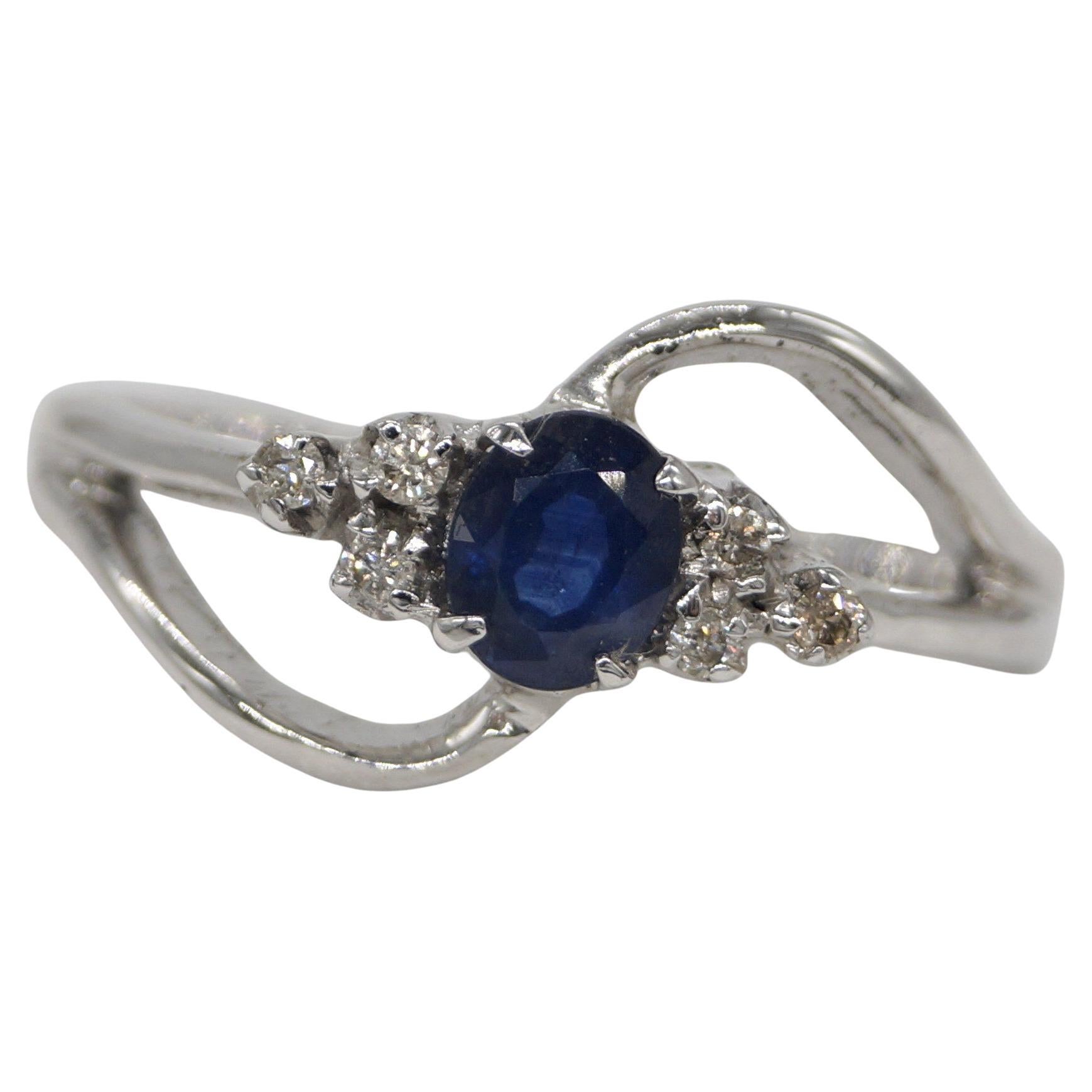 Anillo de diamante natural certificado y zafiro azul Anillo de oro blanco Vermeil