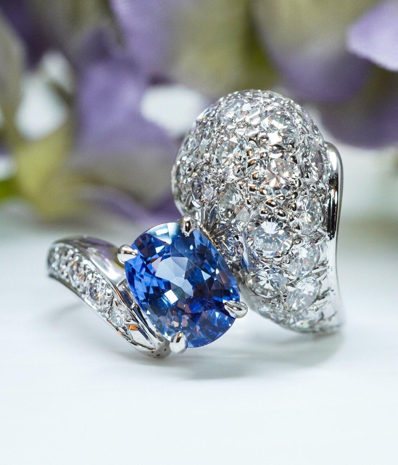 Natural Ceylon Sapphire Diamond Ring 18K White Gold 3.5ct Toi et Moi Vintage

This fine piece of estate jewelry is crafted in luxurious 18K white gold. 
Featured are 29 brilliant round cut diamonds graduating in size. 
Total diamond weight is