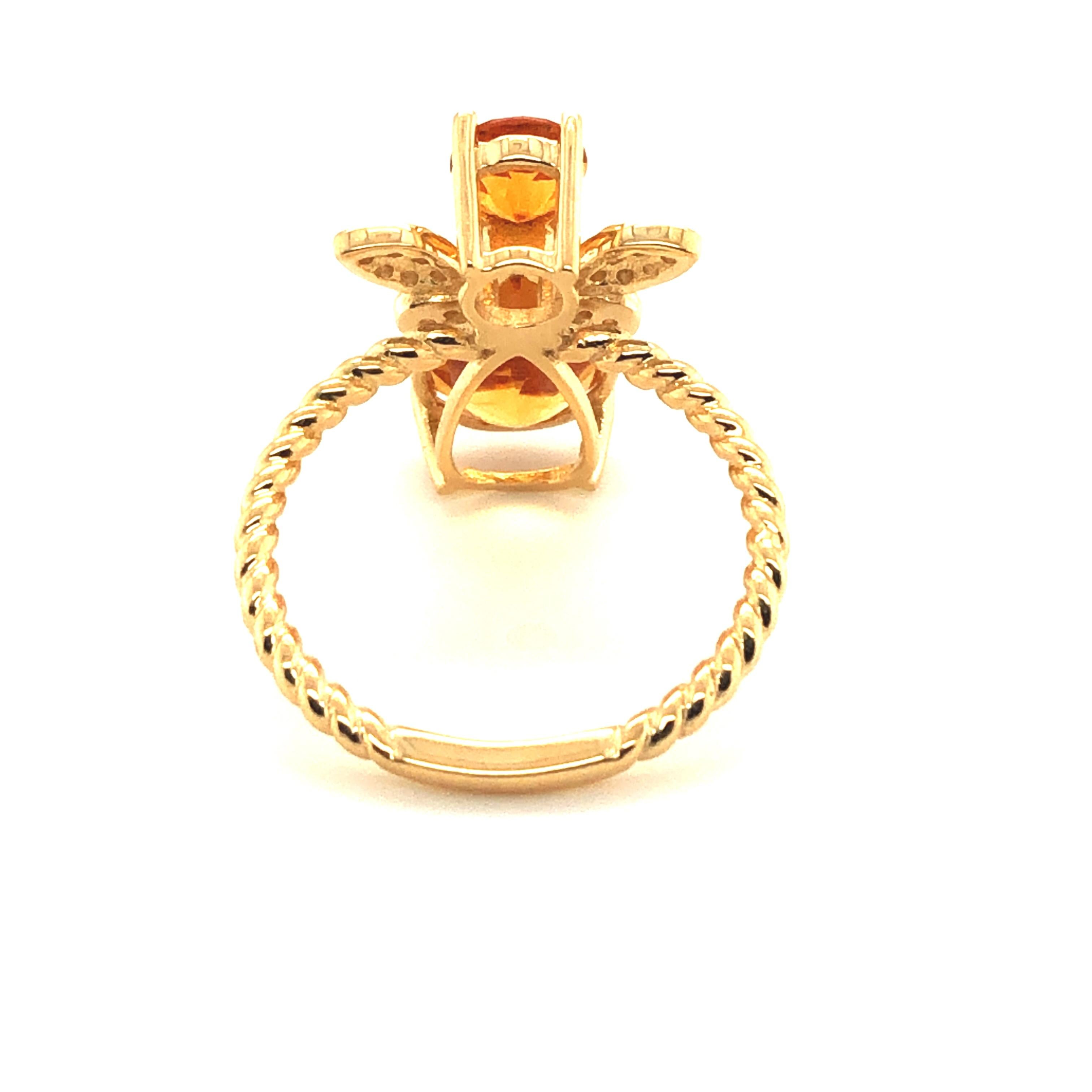 For Sale:  Natural Citrine and White Diamond in 18k Yellow Gold Rope Ring 4