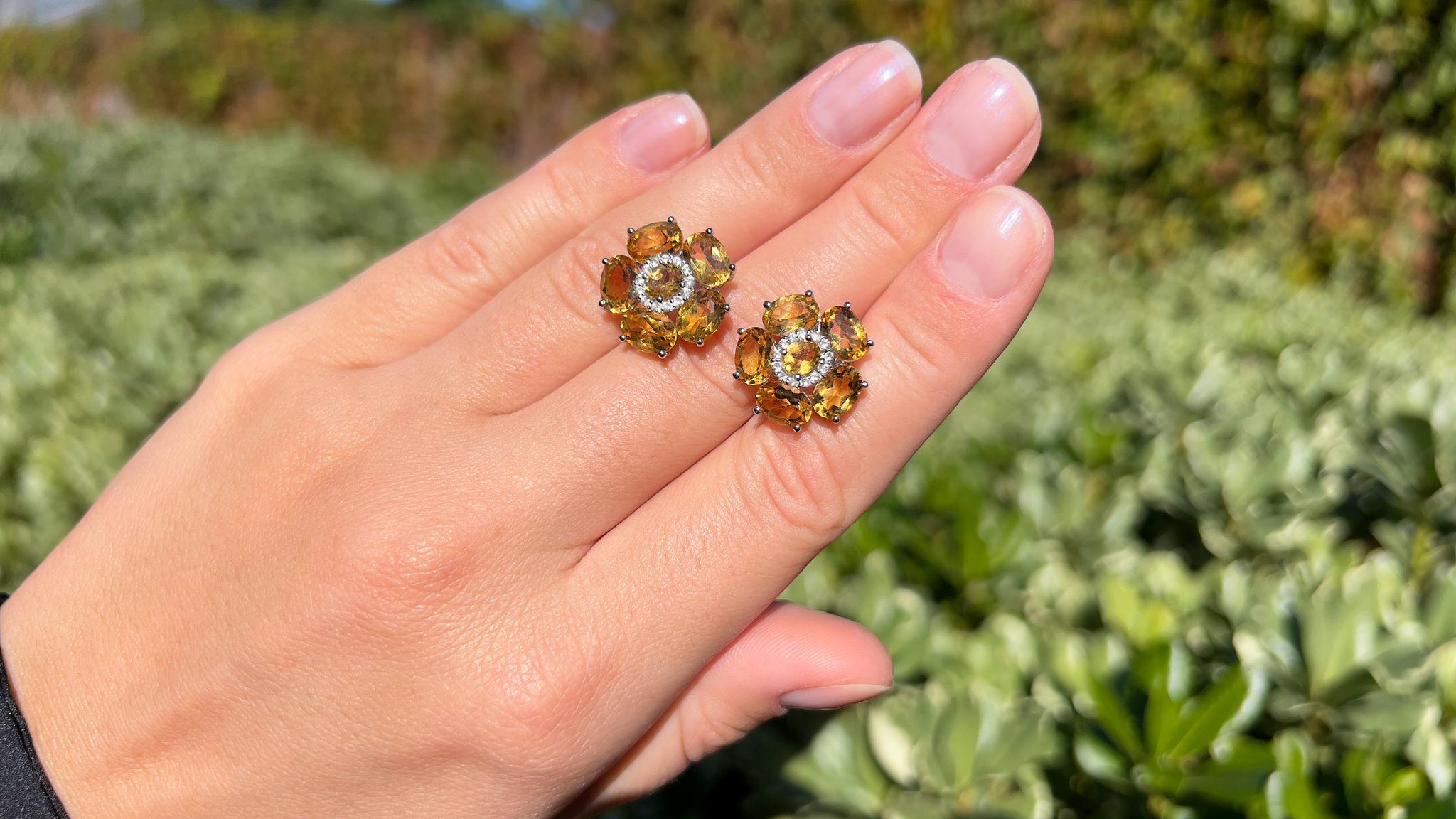 Contemporary Natural Citrine and White Topaz Floral Earrings 8.9 Carats Total For Sale