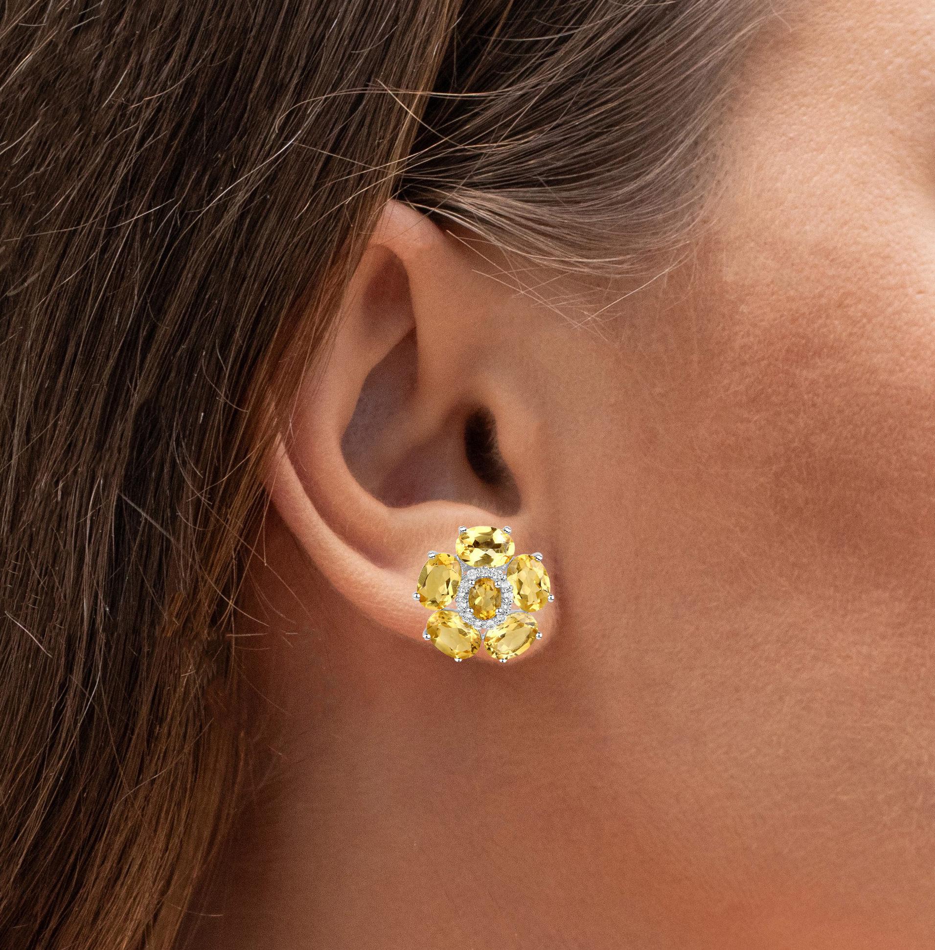 Taille mixte Boucles d'oreilles florales en citrine naturelle et topaze blanche 8,9 carats au total en vente