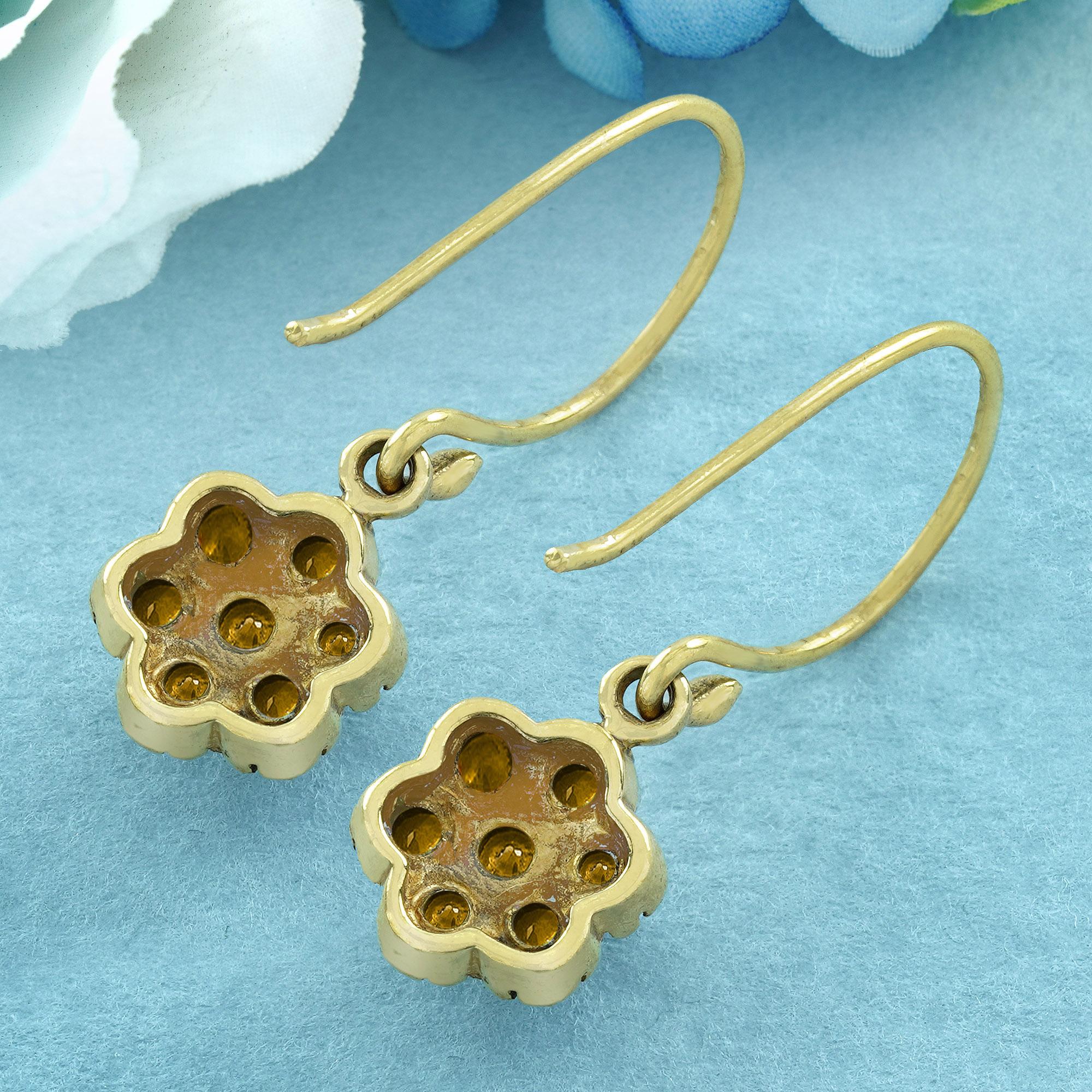 Natürliche Citrin Cluster Vintage-Ohrringe im Vintage-Stil mit Blumentropfen aus massivem 9K Gold (Rundschliff) im Angebot