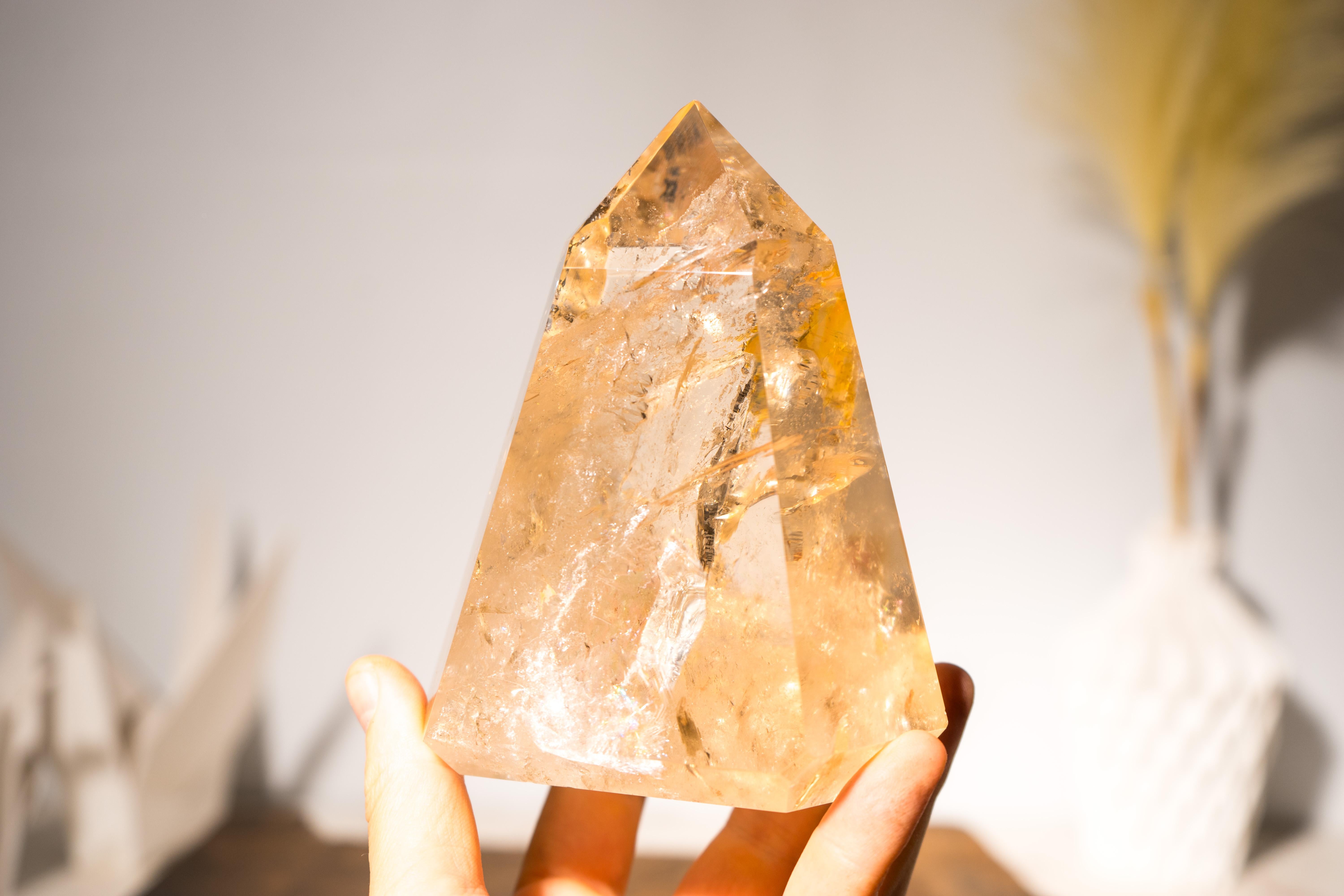 Brésilien Generator d'obélisque en quartz, cristal et citrine naturelle authentique