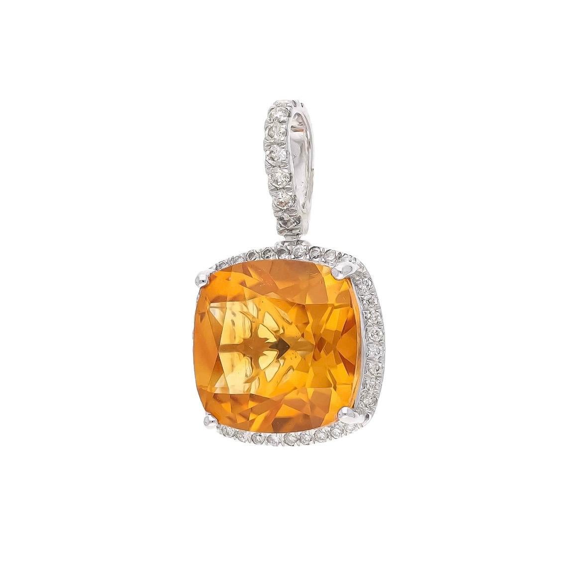Natural Citrine & Diamond Pendant in 14k Gold in vendita 1