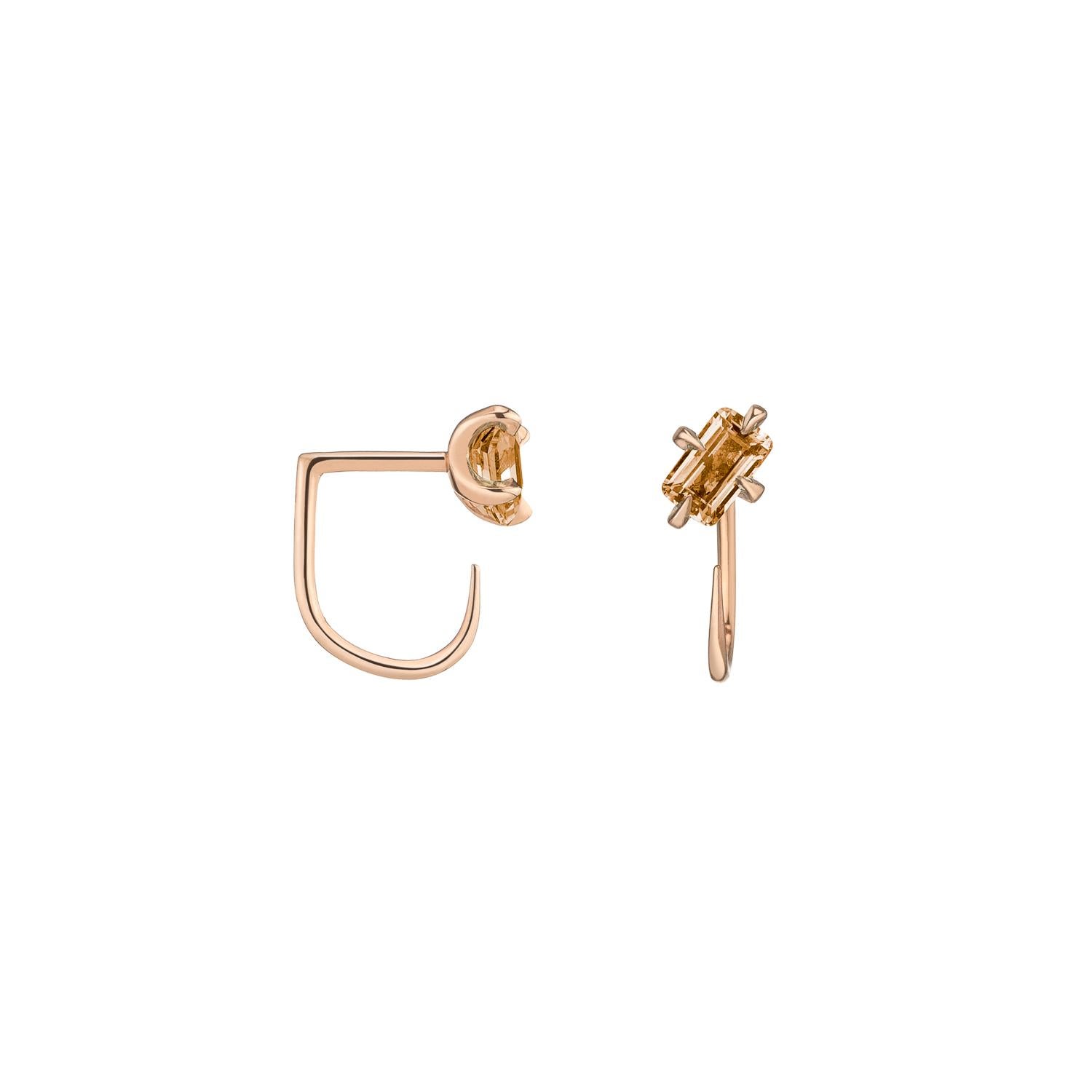 Contemporary Natural Citrine Emerald-Cut Claw Earrings For Sale