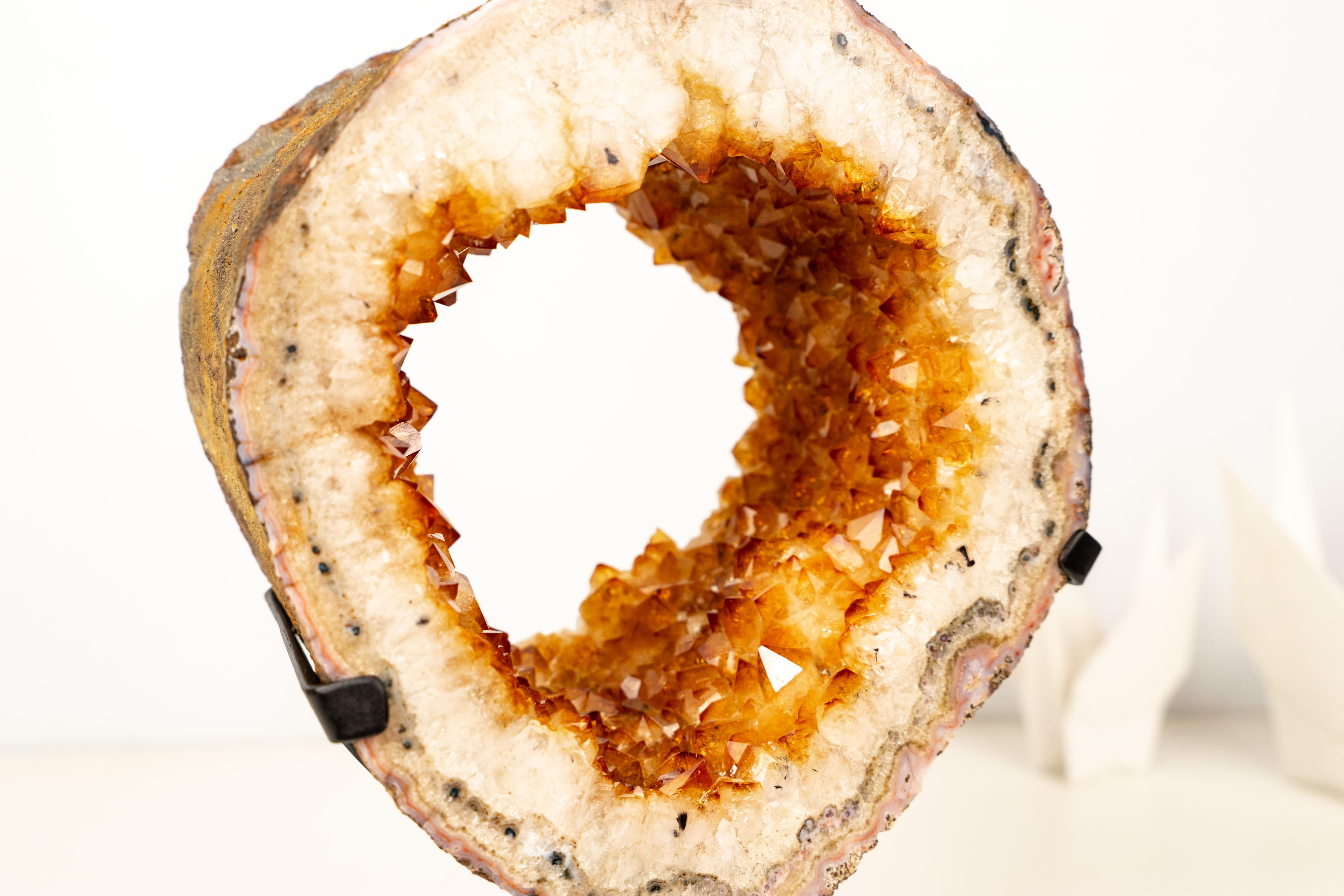 Natural Citrine Geode Portal In New Condition For Sale In Ametista Do Sul, BR