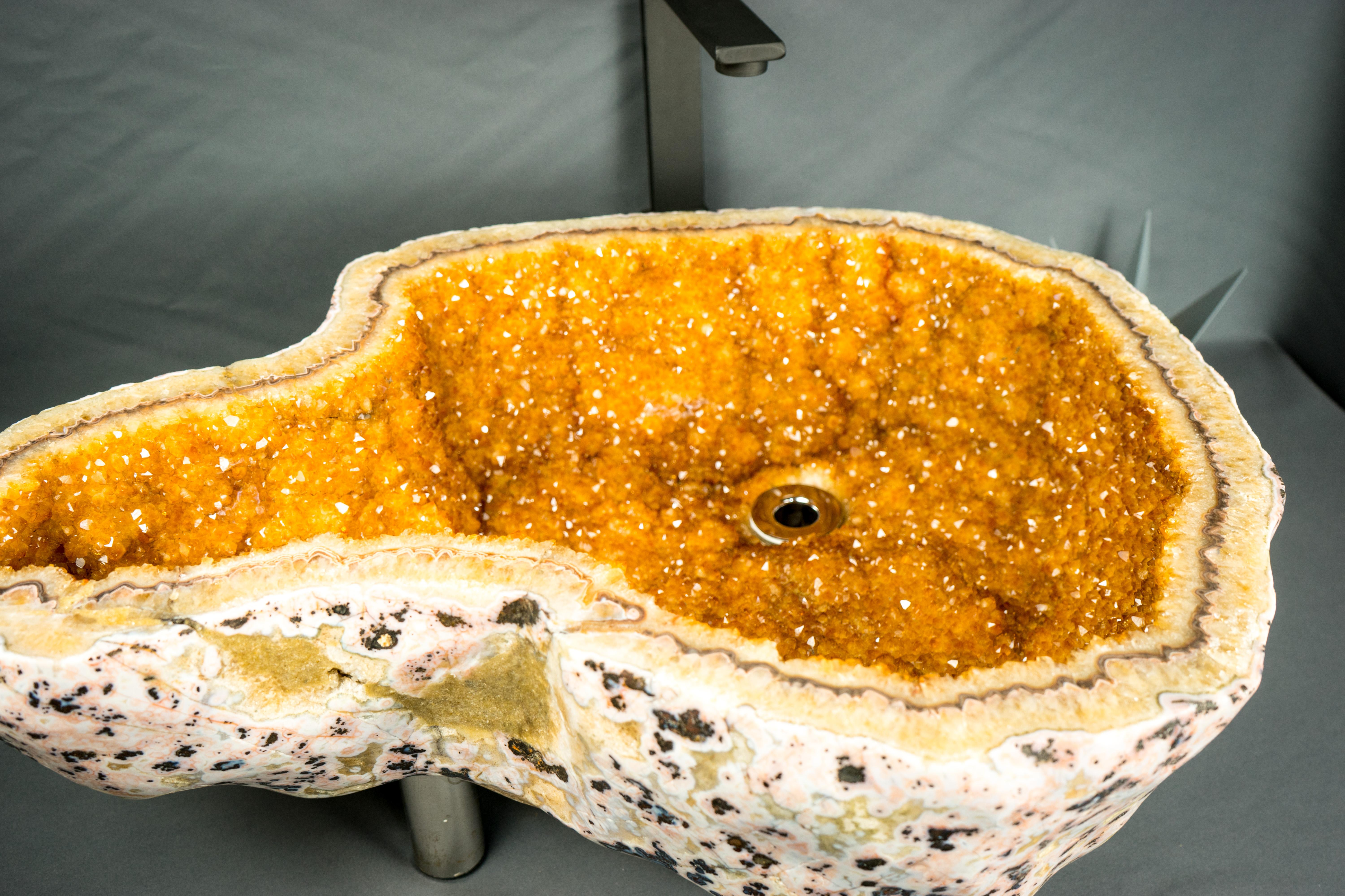 Fregadero de Geoda de Citrino Natural con Cristales de Druzy, Lavabo, Fregadero de Piedra de Lujo Siglo XXI y contemporáneo en venta