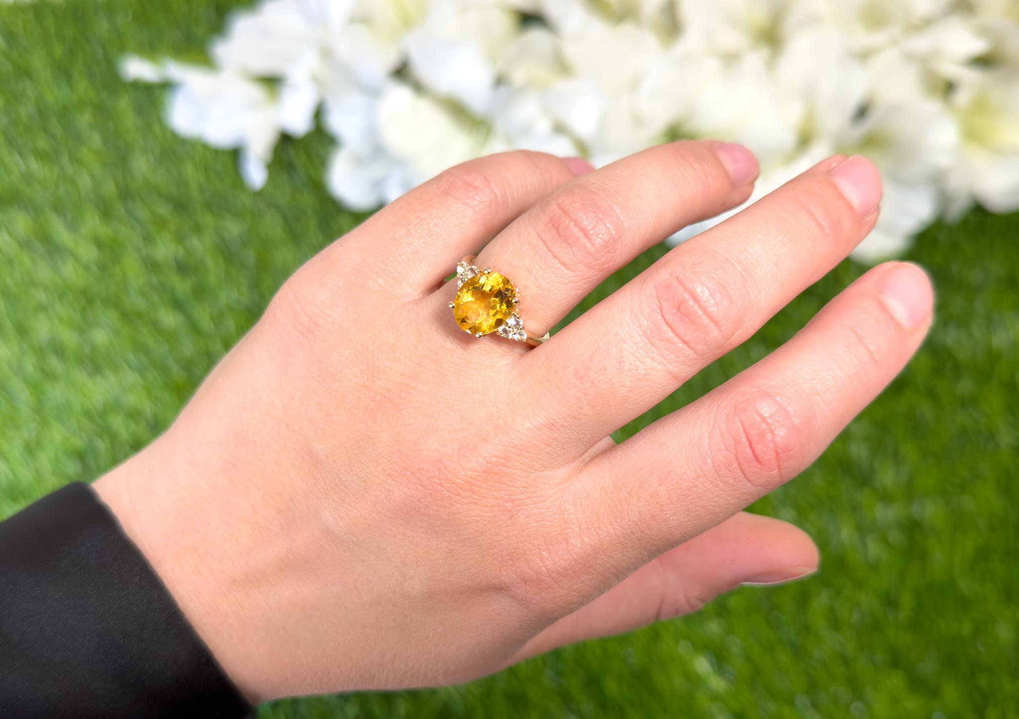 Natural Citrine Ring With Diamonds 3.07 Carats 10K Yellow Gold In Excellent Condition For Sale In Laguna Niguel, CA