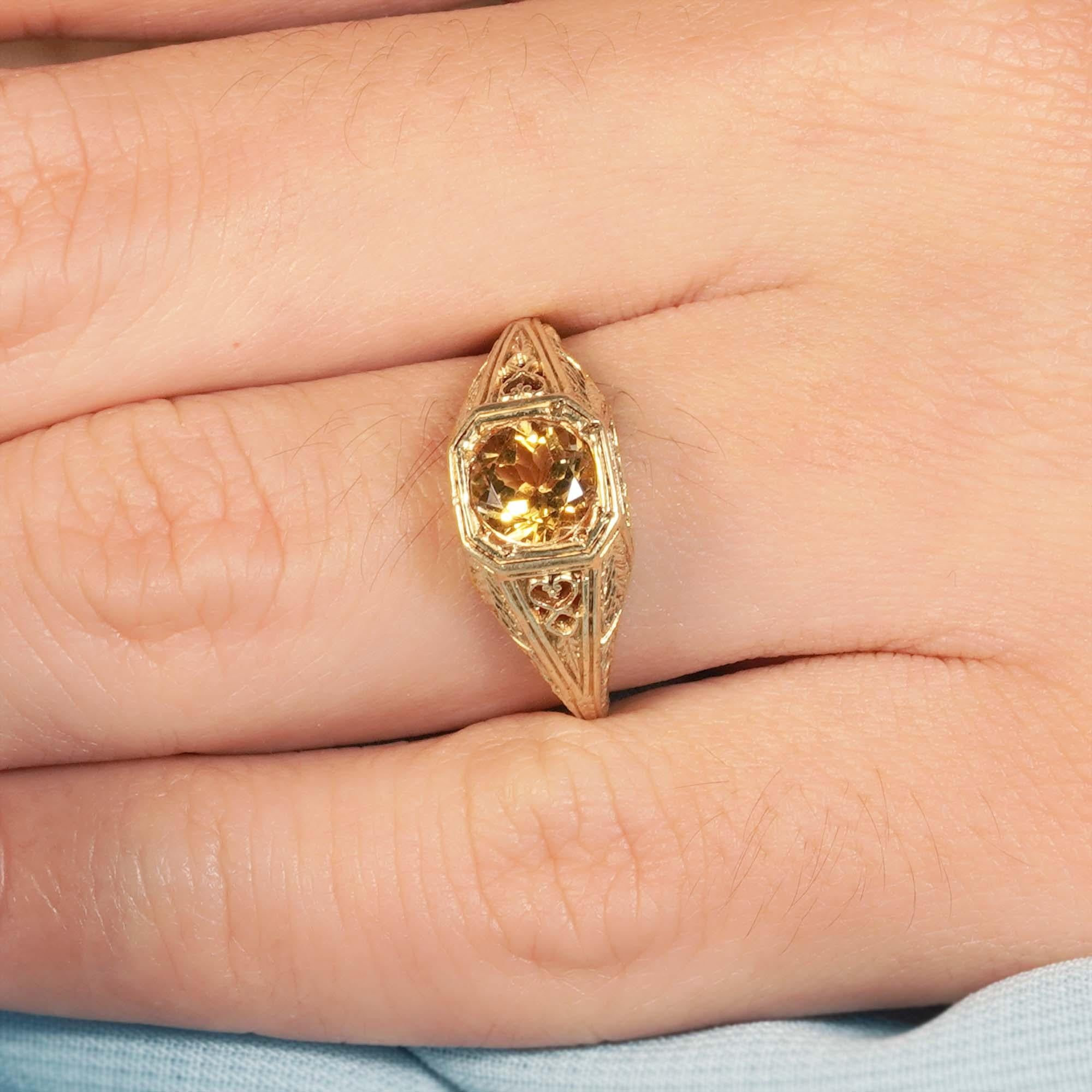 For Sale:  Natural Citrine Vintage Style Filigree Ring in Solid 9K Yellow Gold 9
