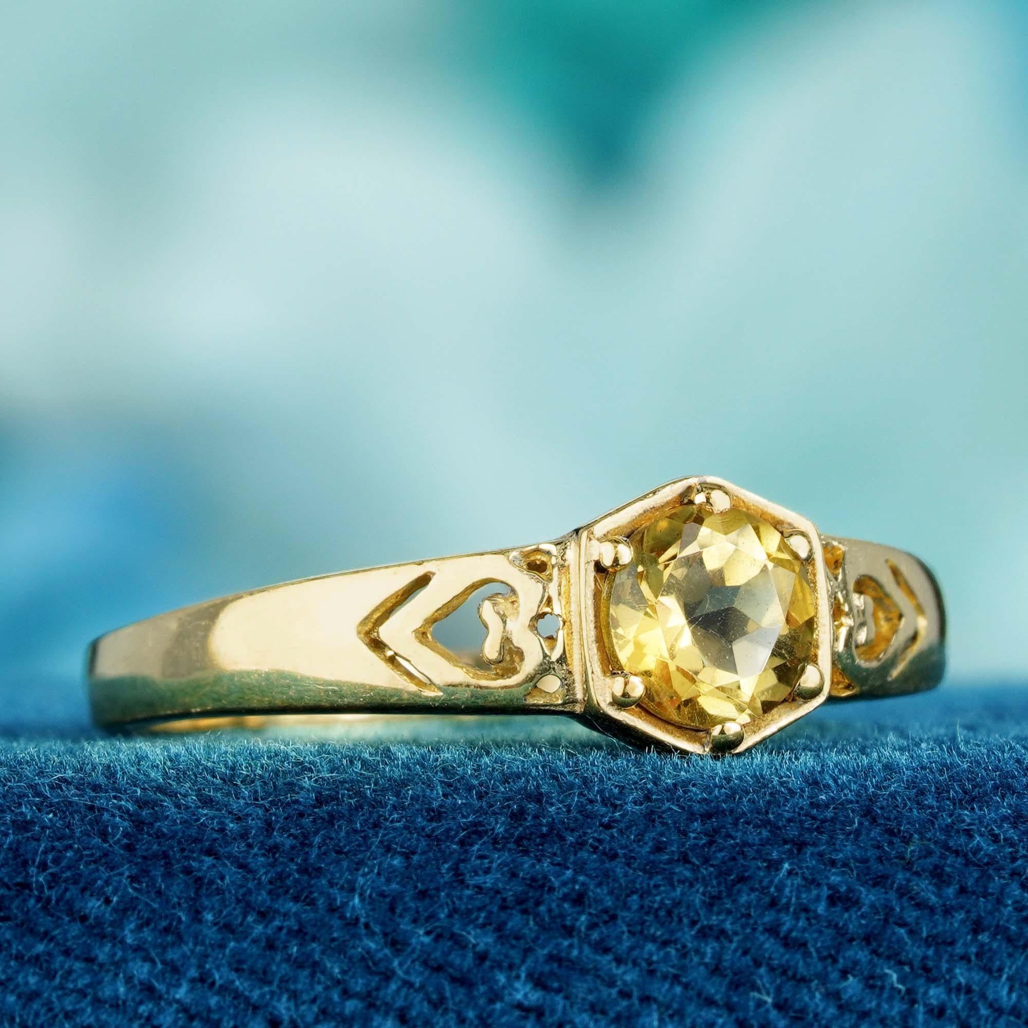 For Sale:  Natural Citrine Vintage Style Heart Solitaire Ring in Solid 9K Yellow Gold 3