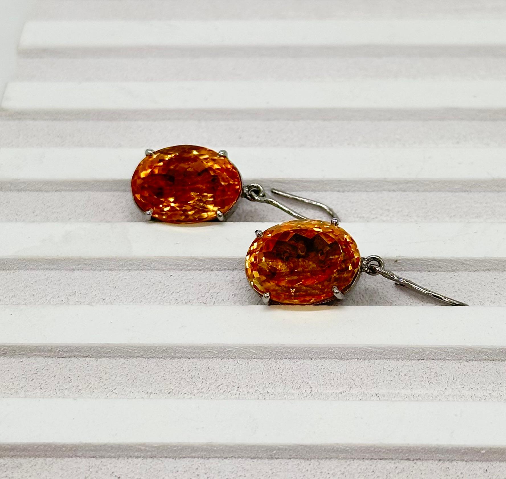 Natural Citrine yellow gemstones A+ Lustre sterling silver wire earrings dangler For Sale 1