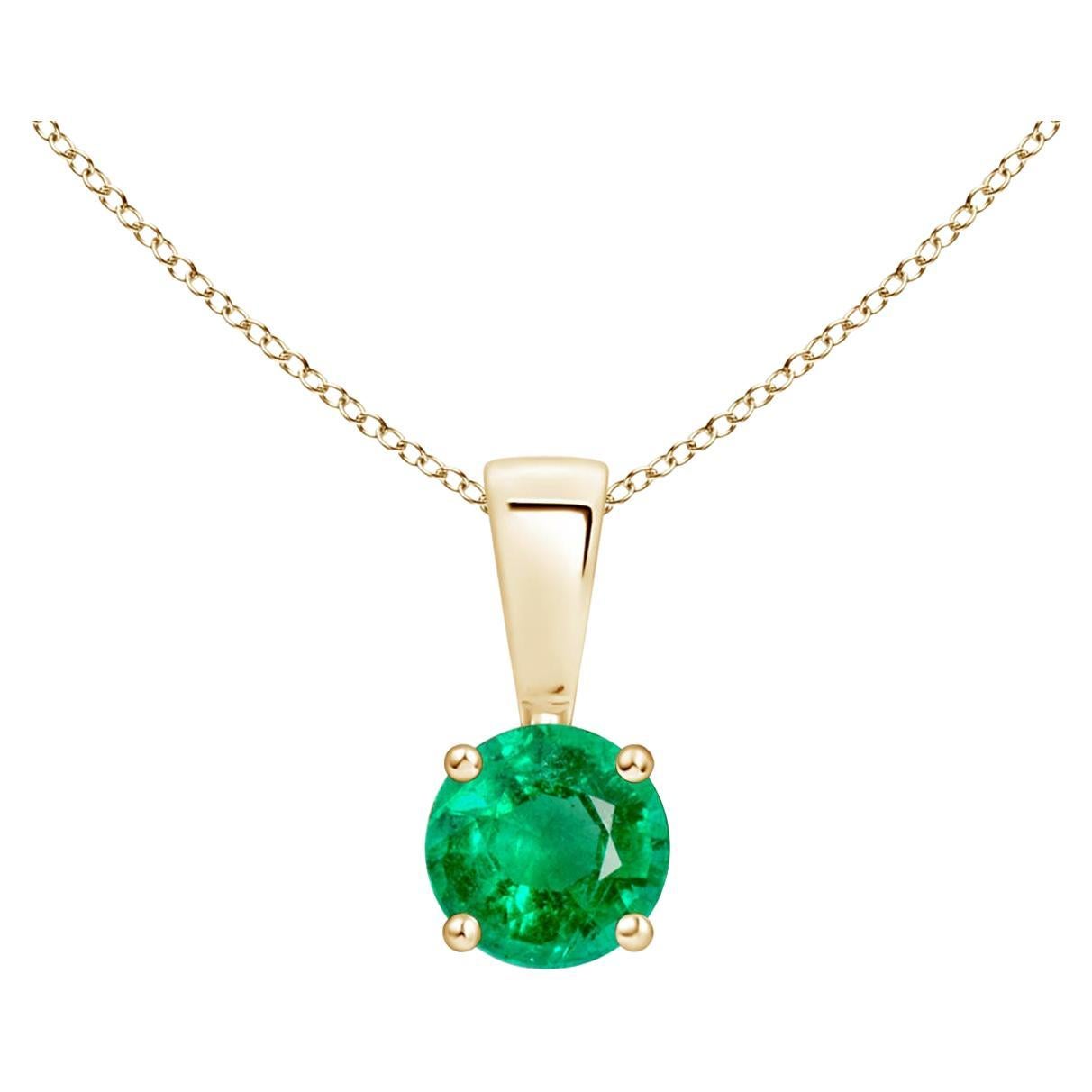 Natural Classic Round Emerald Solitaire Pendant in Yellow Gold (Size-4mm) For Sale
