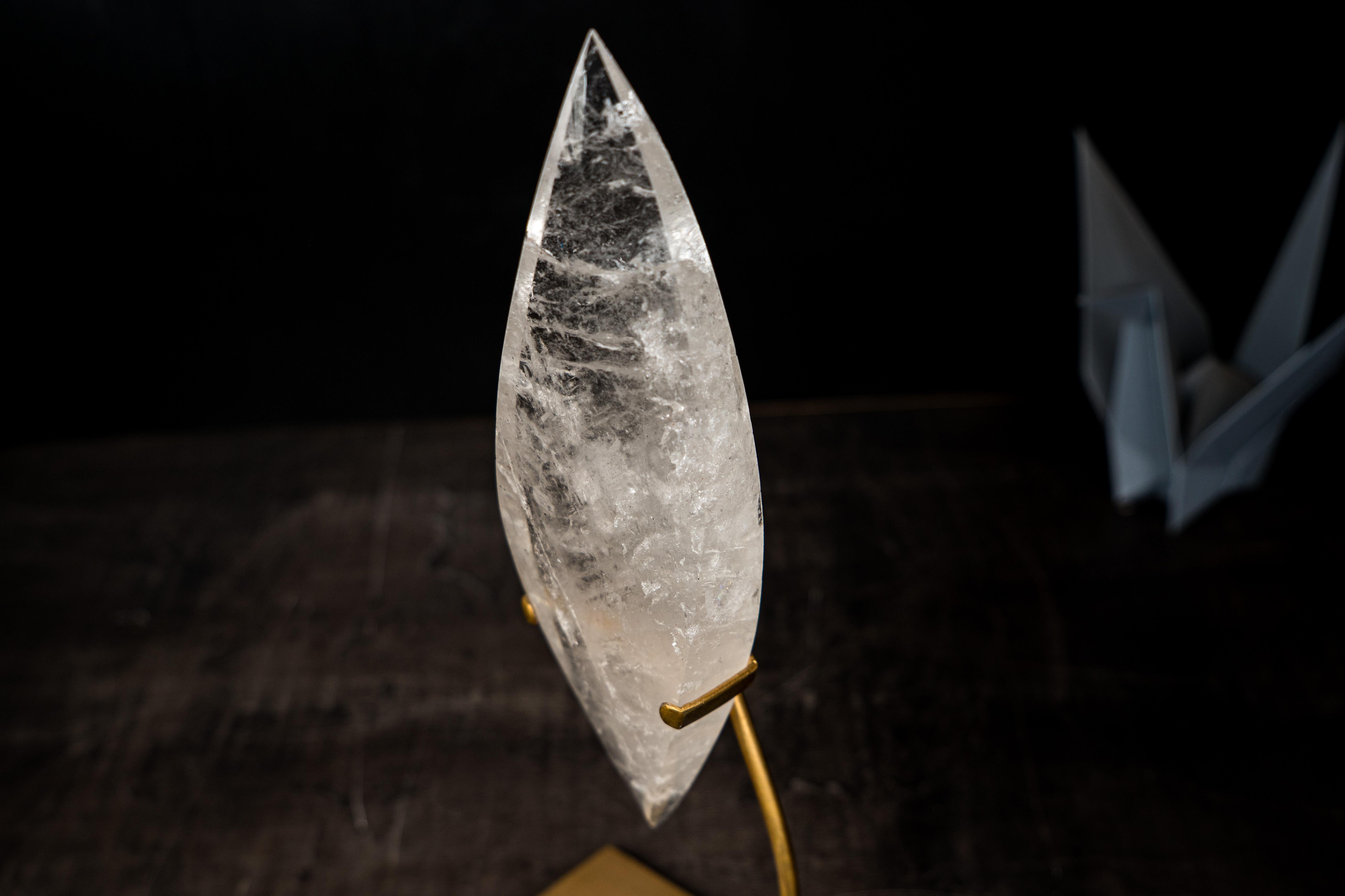 Natural Clear Quartz Flame Sculpture In condizioni Nuovo in vendita a Ametista Do Sul, BR
